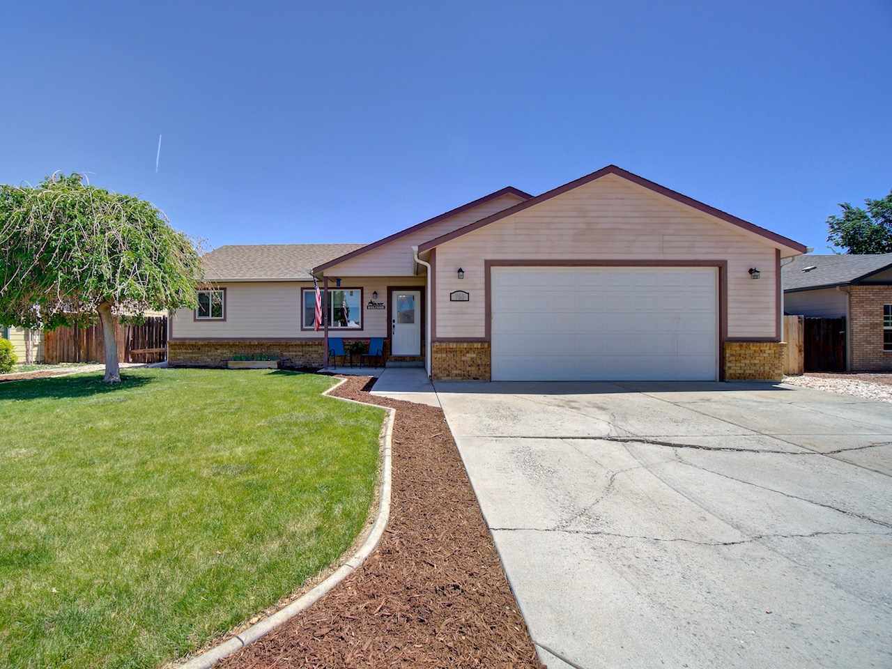 760 Jasper Drive Property Photo 1
