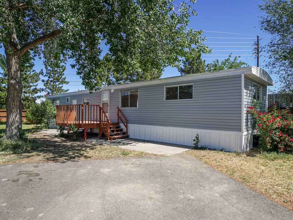 585 25 1/2 Road Property Photo 1