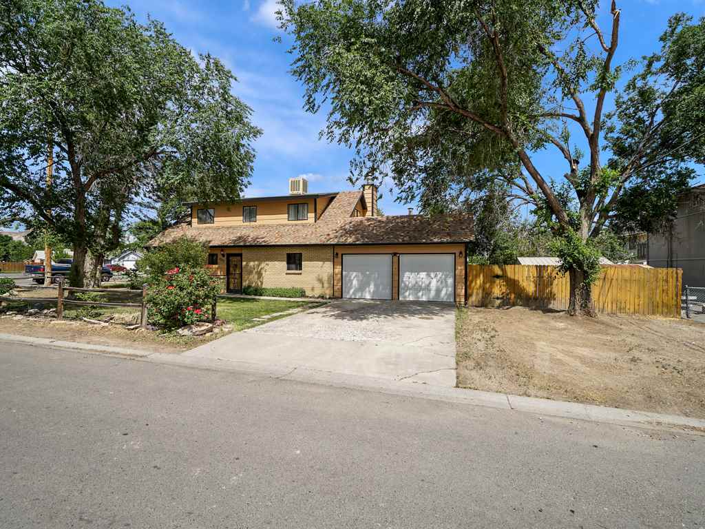 3233 D 1/2 Road Property Photo 1