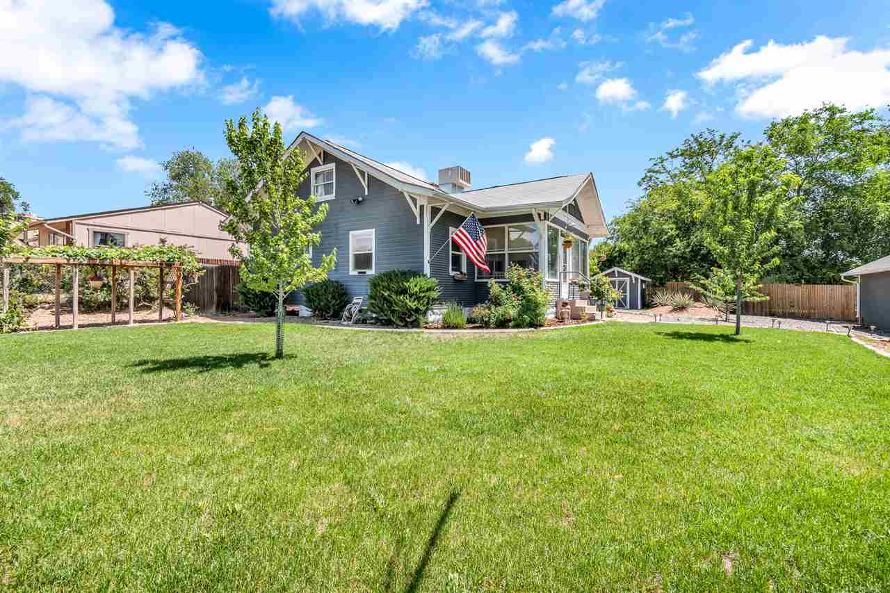 572 28 Road Property Photo 1