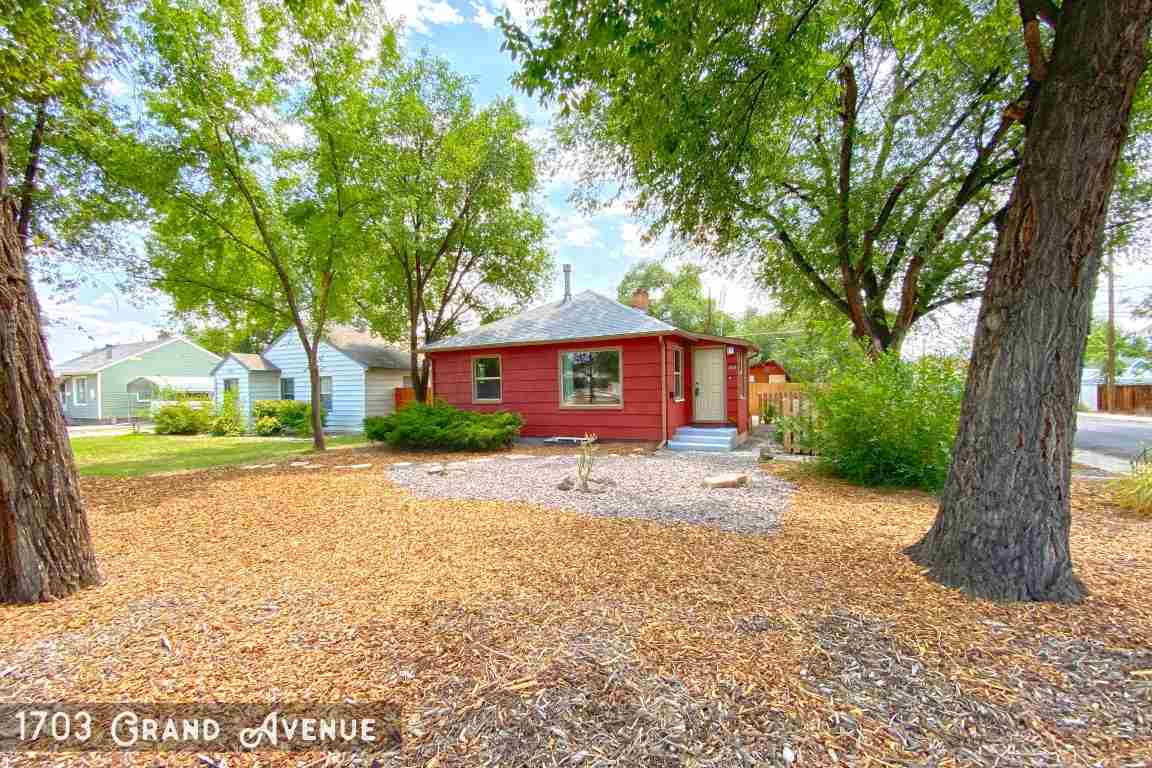 1703 Grand Avenue Property Photo 1