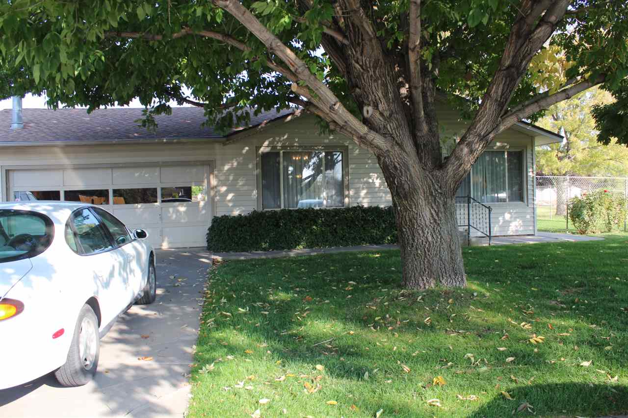 458 Ananessa Drive Property Photo 1
