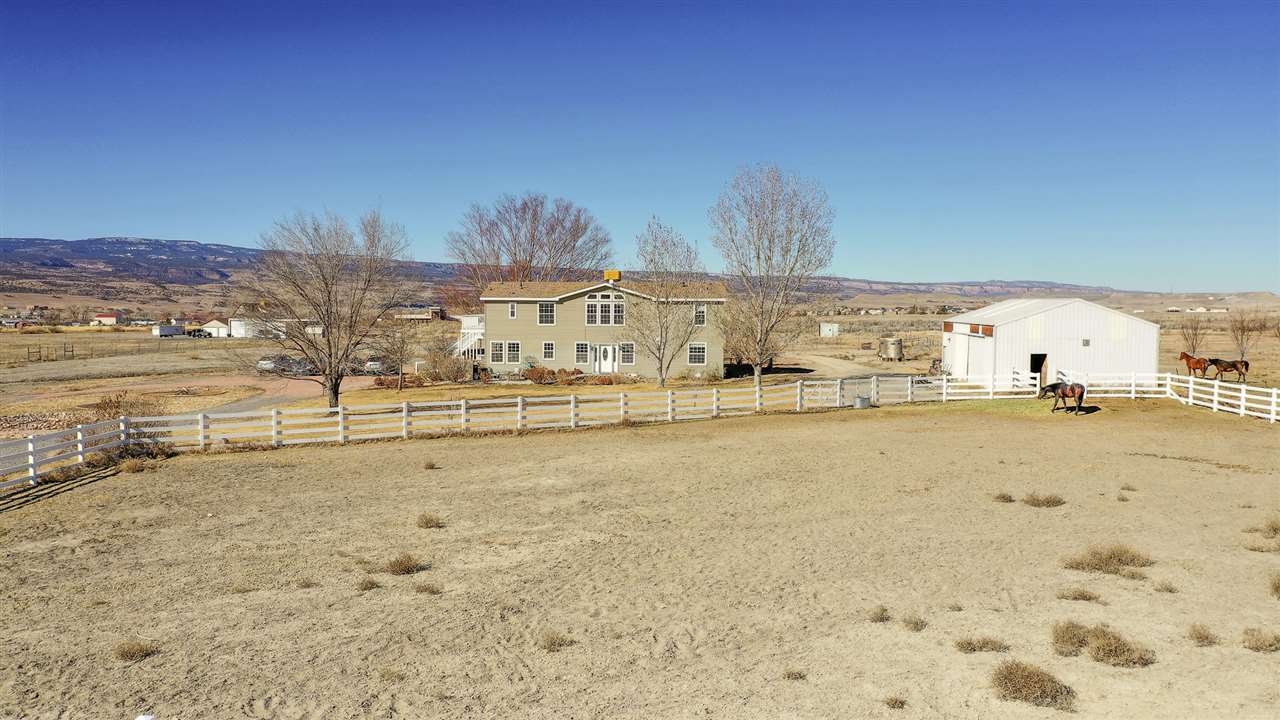 301 Cutting Court Property Photo 1