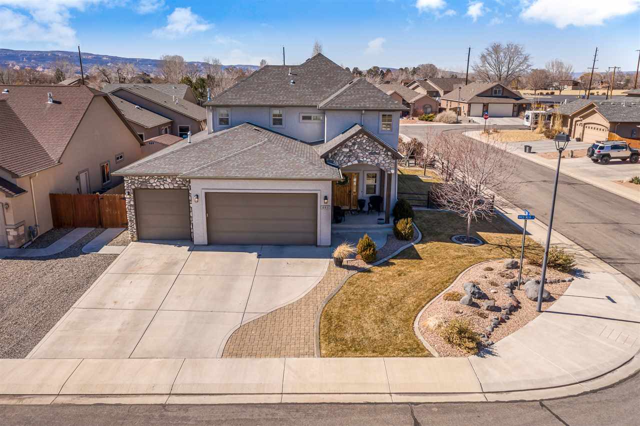 883 Baco Noir Lane Property Photo 1