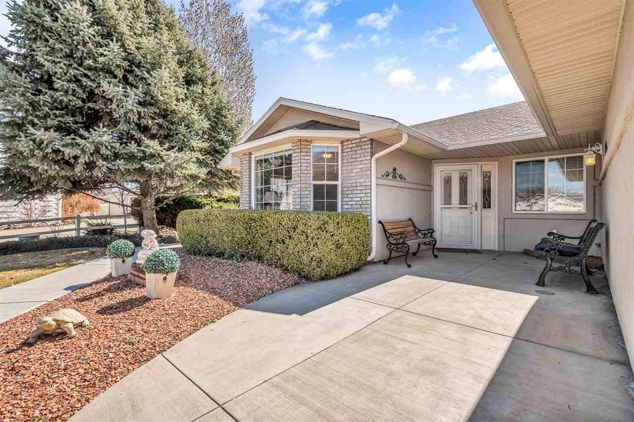 2855 Pinehurst Lane Property Photo 1