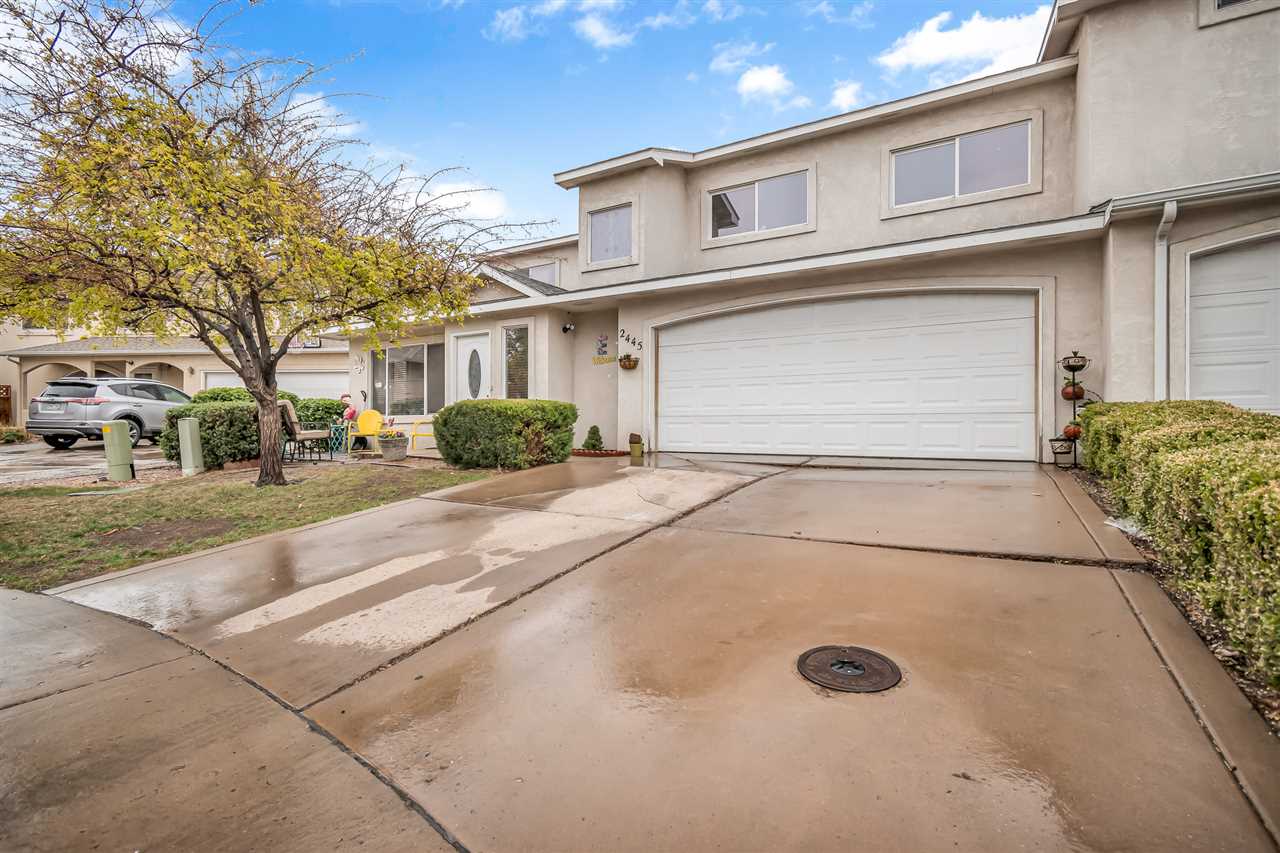 2445 Roan Ridge Road Property Photo 1