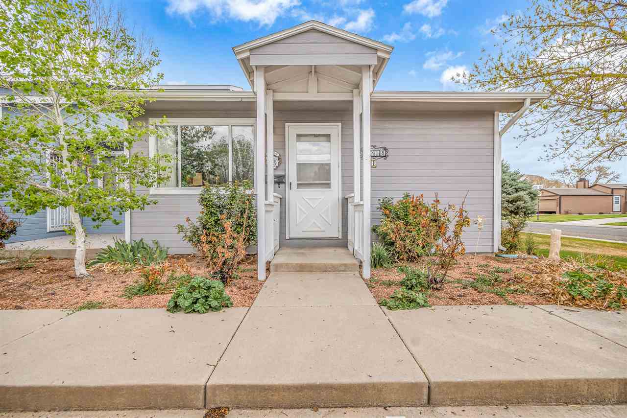 3218 D 7/8 Road Property Photo 1