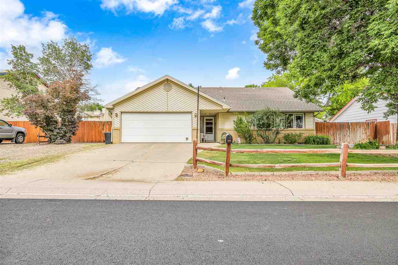 608 S Sunset Court Property Photo 1