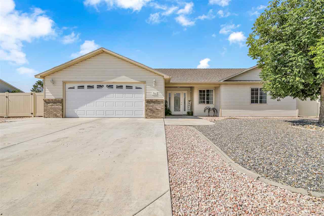 523 Sandstone Street Property Photo 1