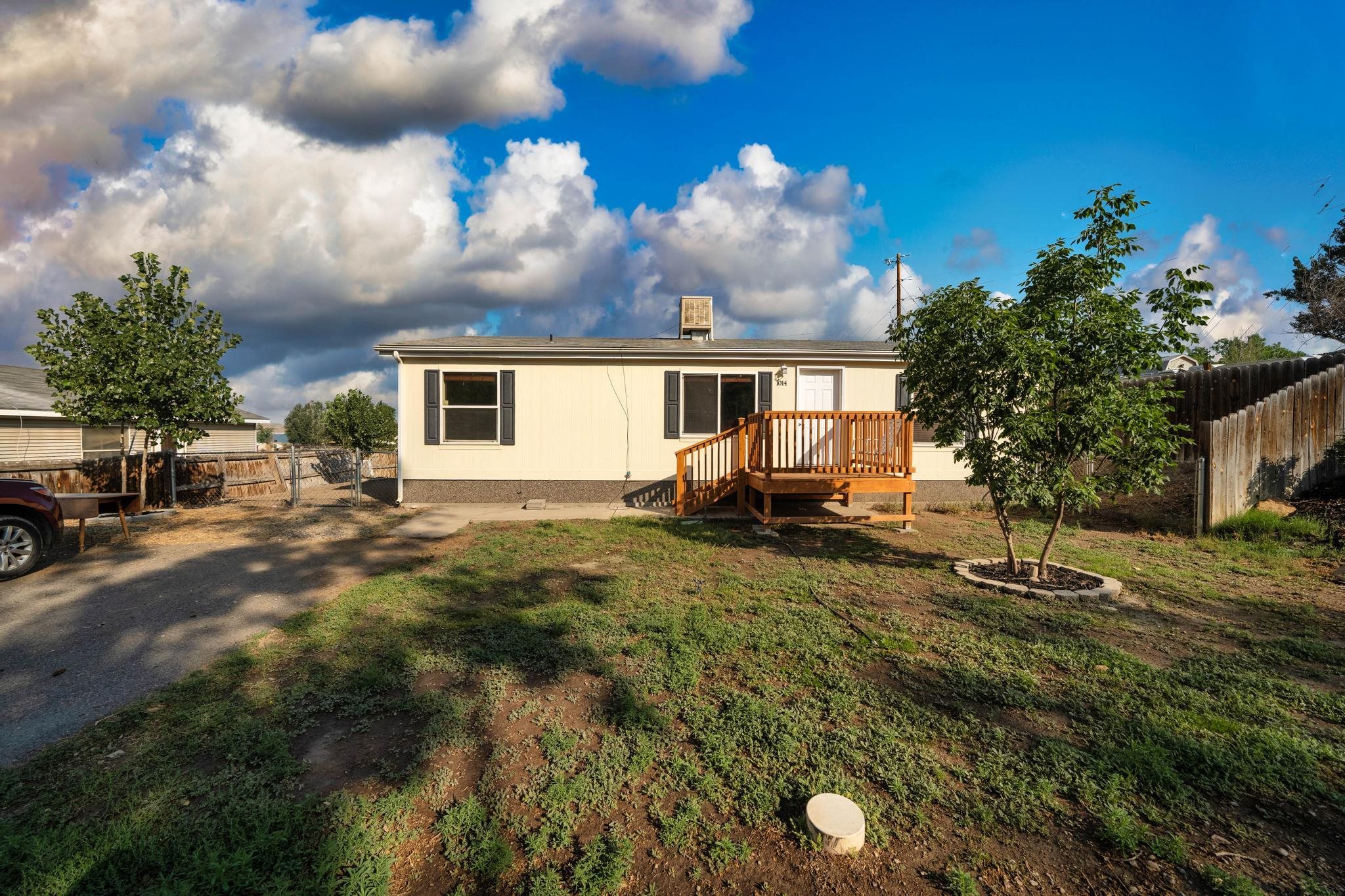 1014 Moro Castle Avenue Property Photo 1