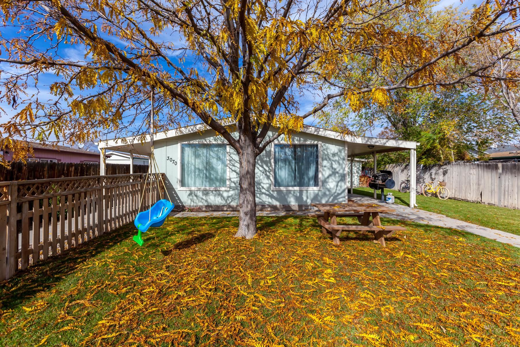 3070 Thrush Drive Property Photo 1