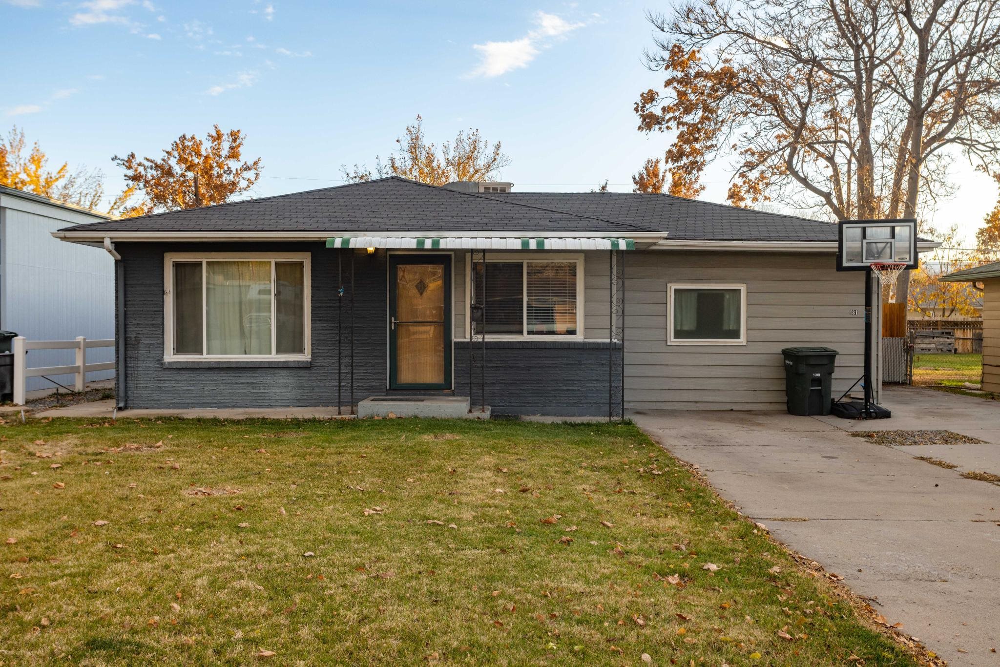 181 Orchard Avenue Property Photo 1