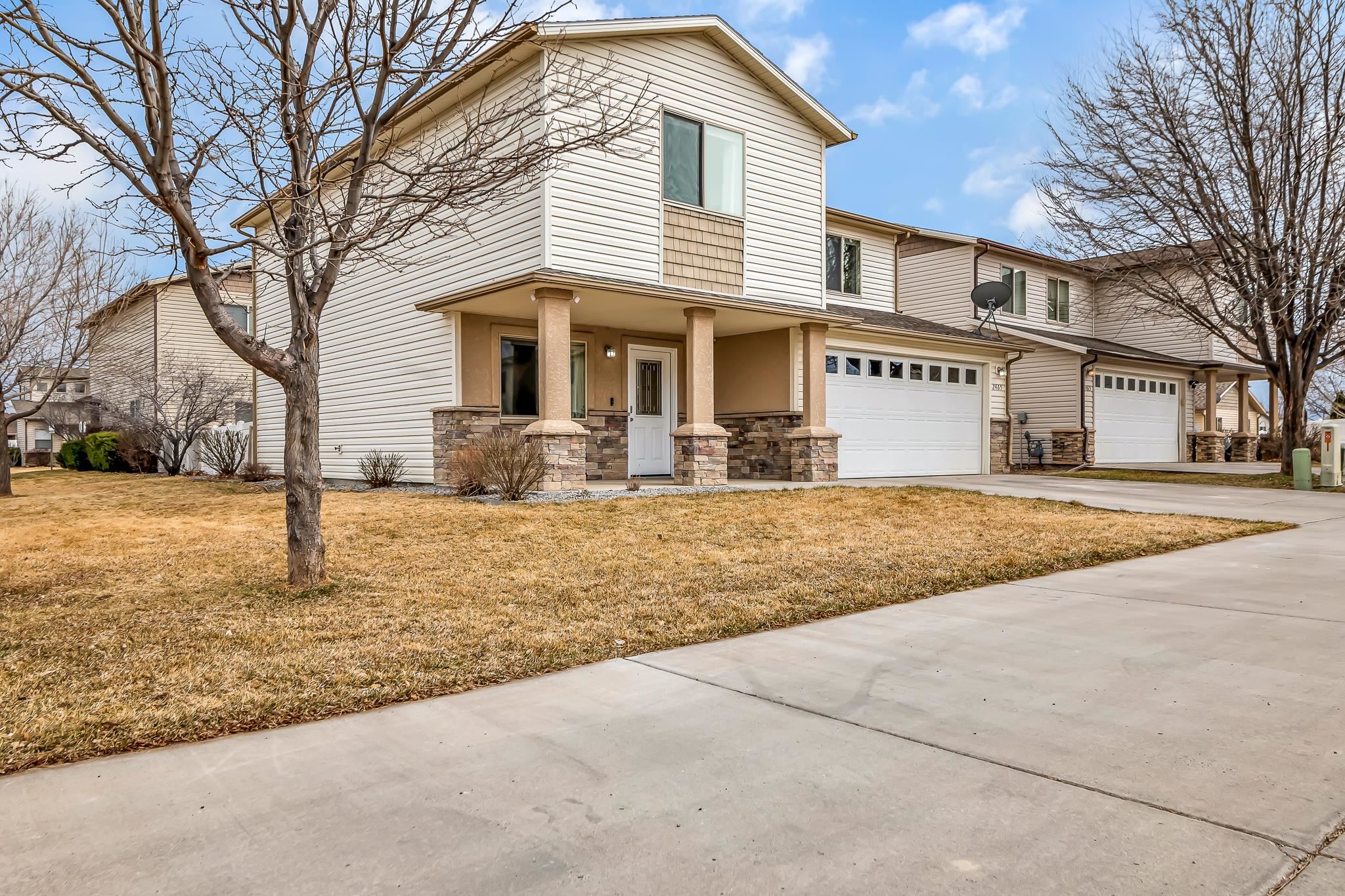 2465 Brookwillow Loop Property Photo 1
