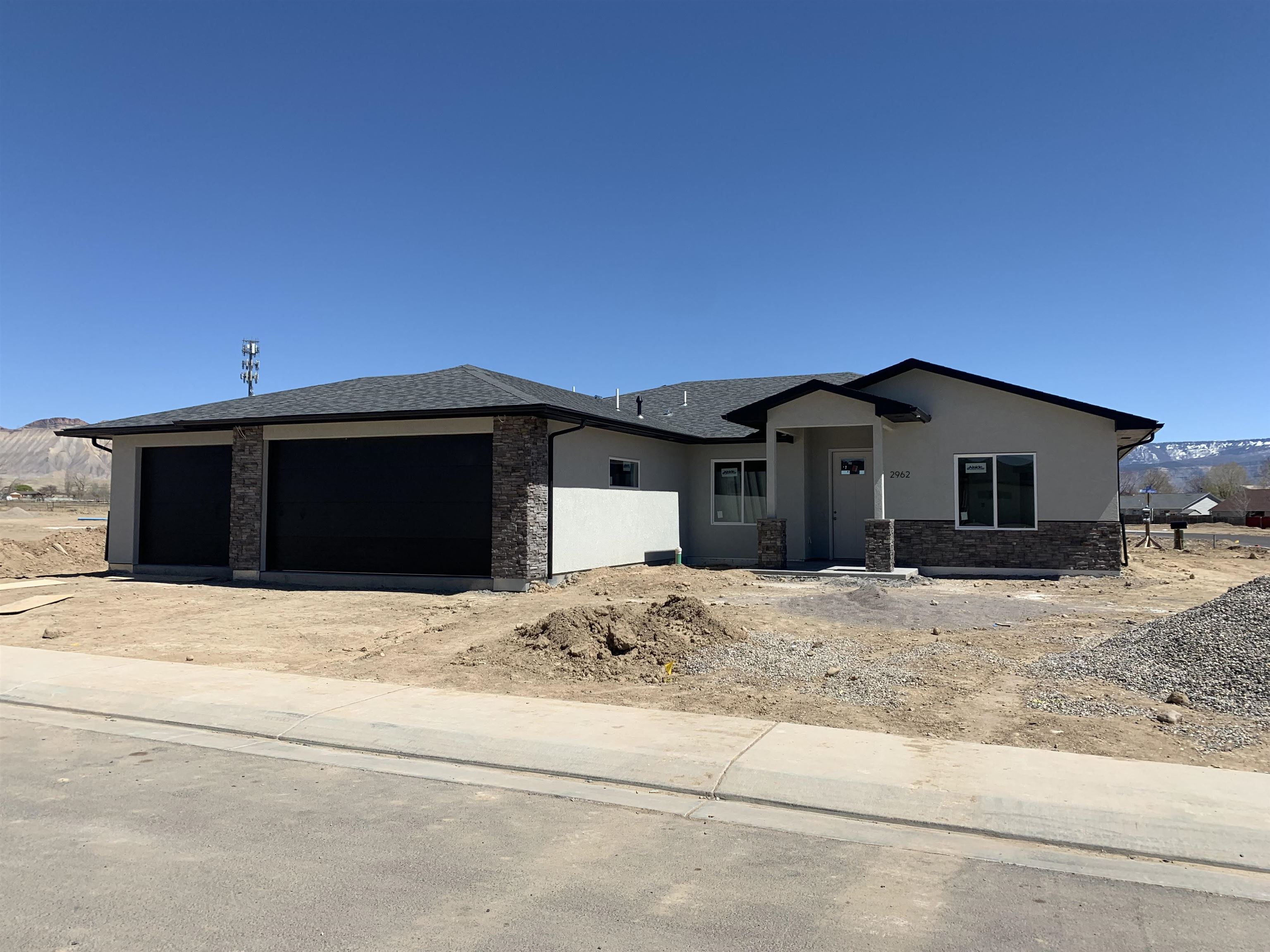 2962 Bret Drive Property Photo 1