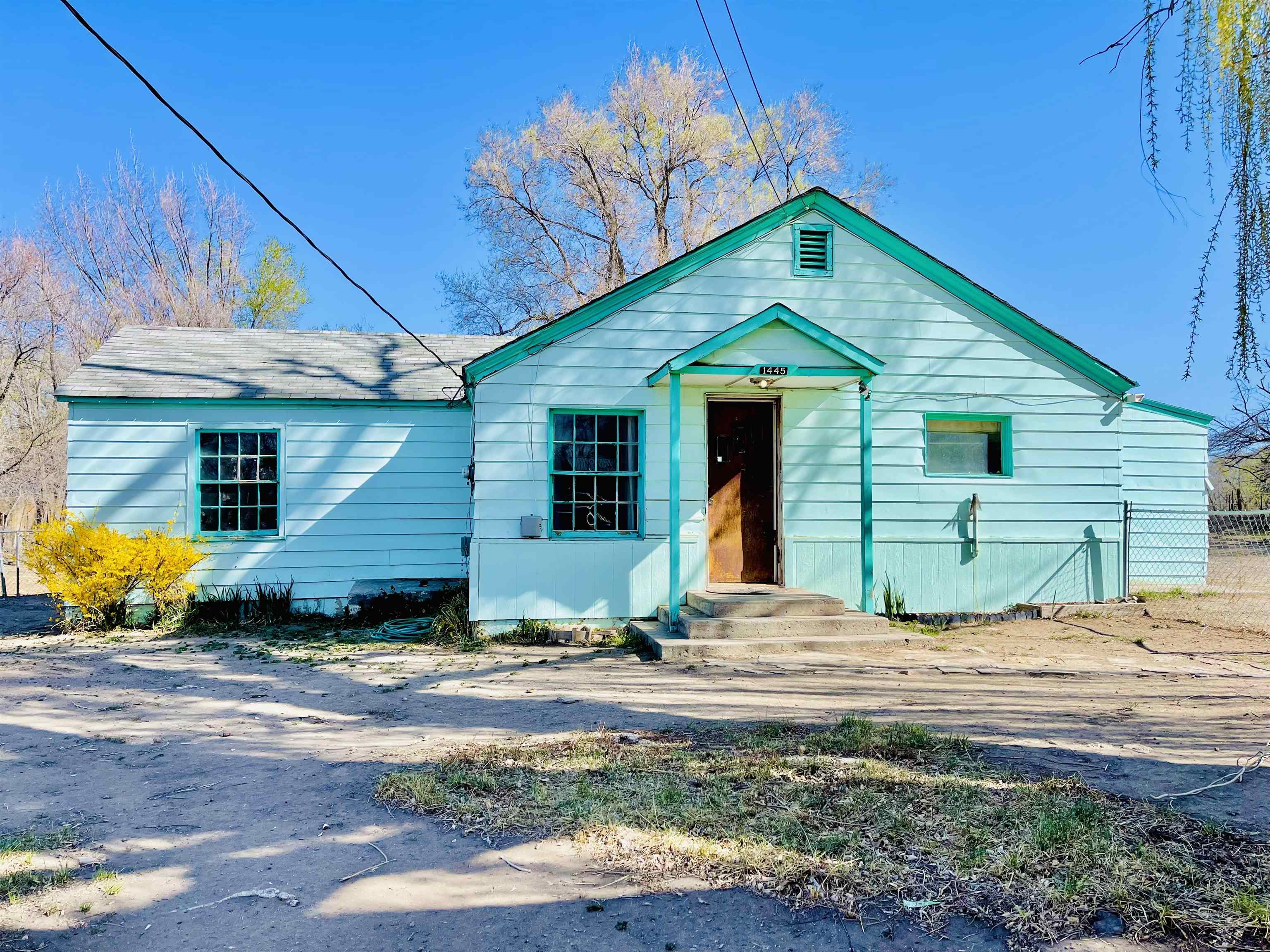 1445 E 5th Street Property Photo 1