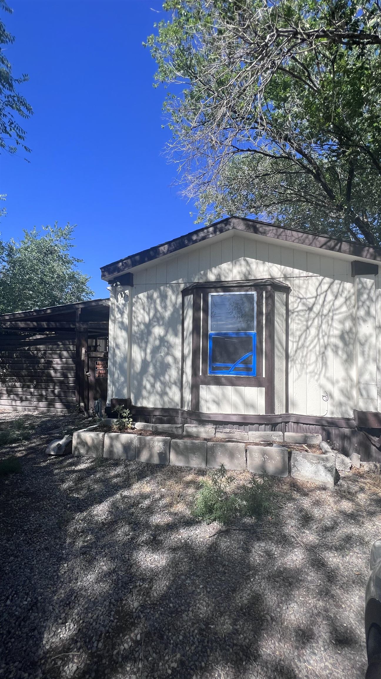 1009 N Selig Avenue Property Photo 1