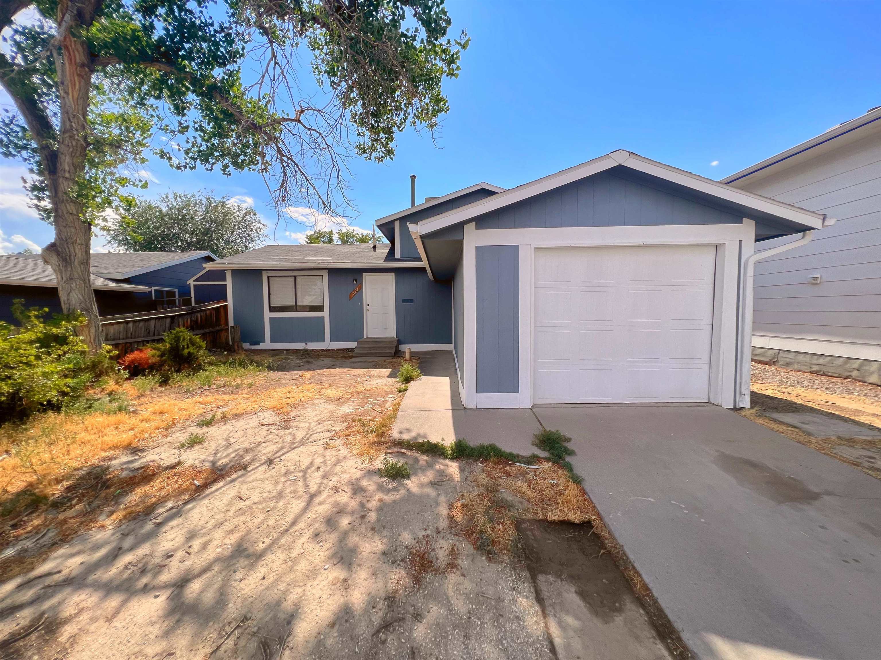 521 Campbell Way Property Photo 1