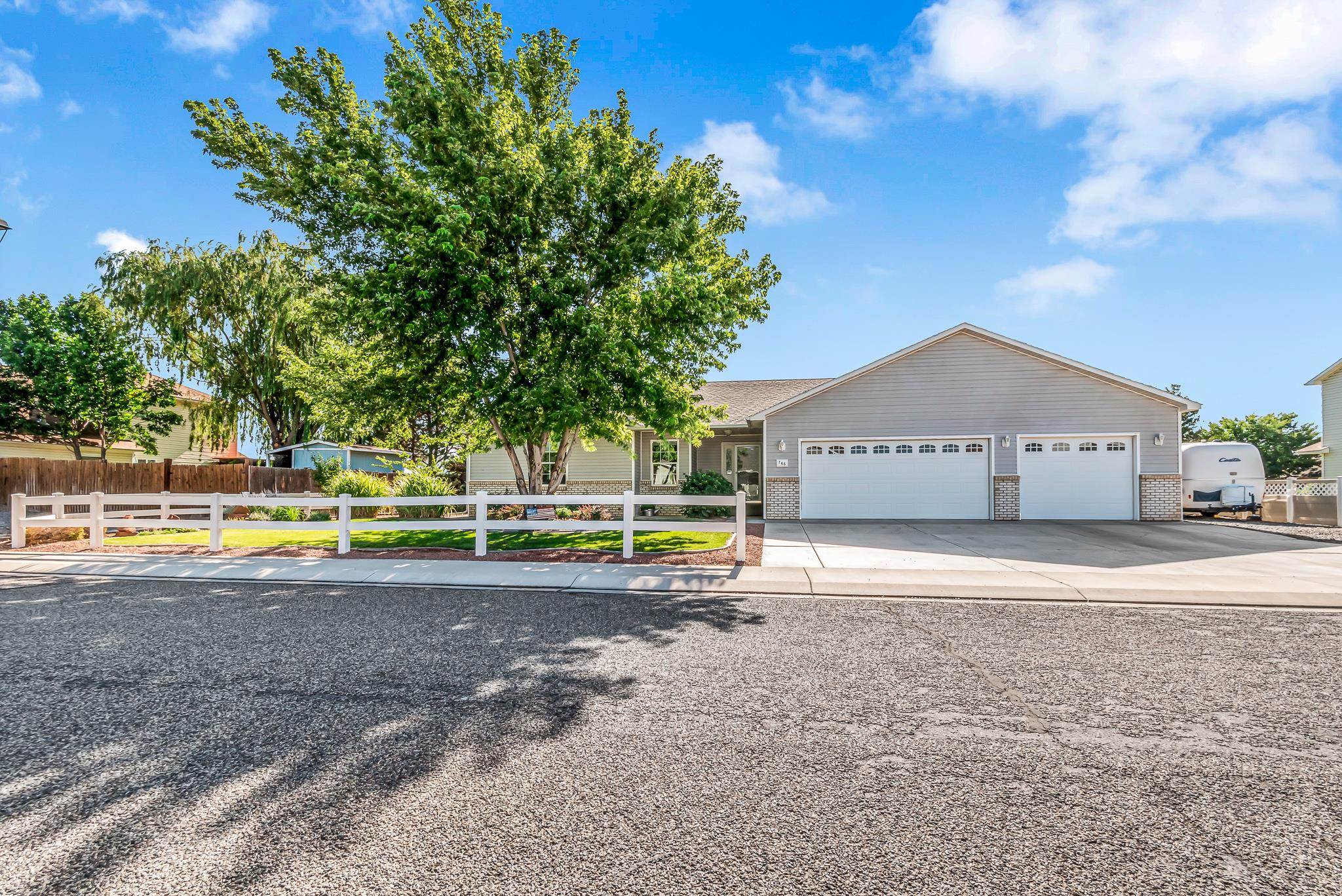 746 Granite Drive Property Photo 1