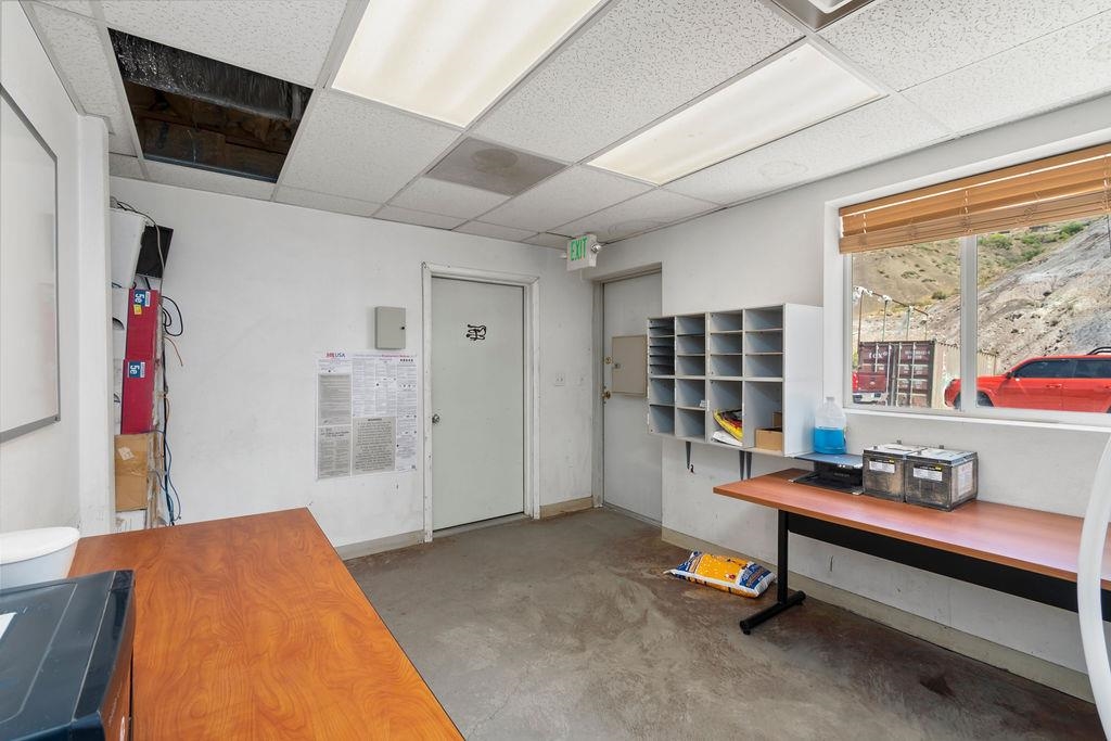 688 45 Road Property Photo 14
