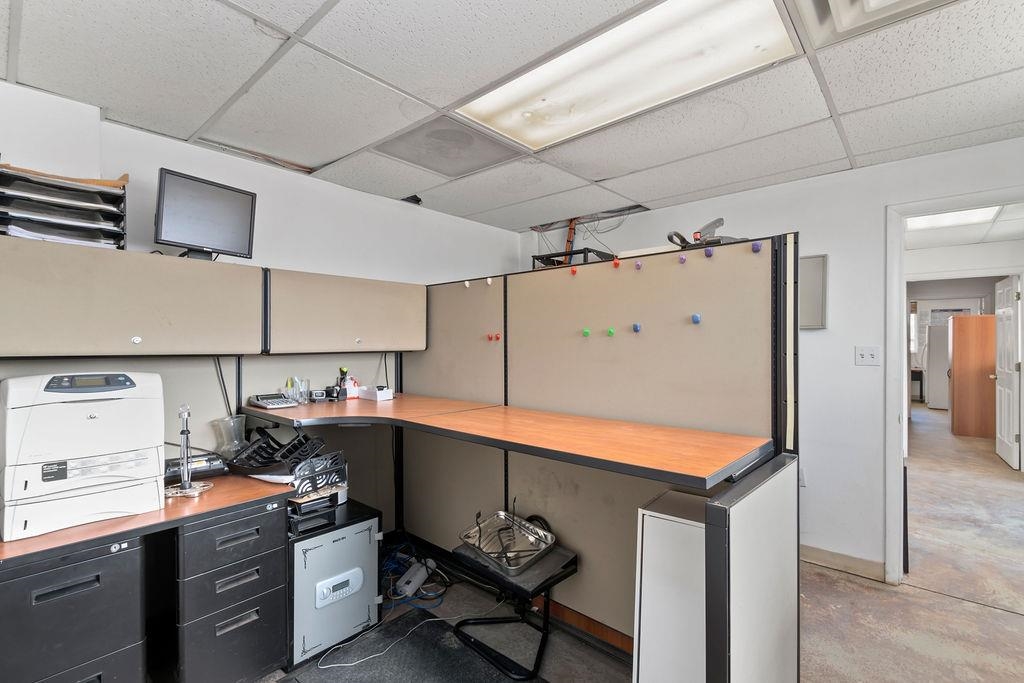 688 45 Road Property Photo 16