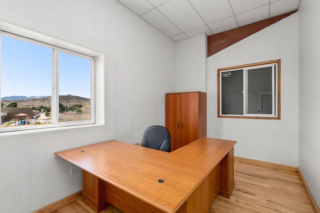 688 45 Road Property Photo 24