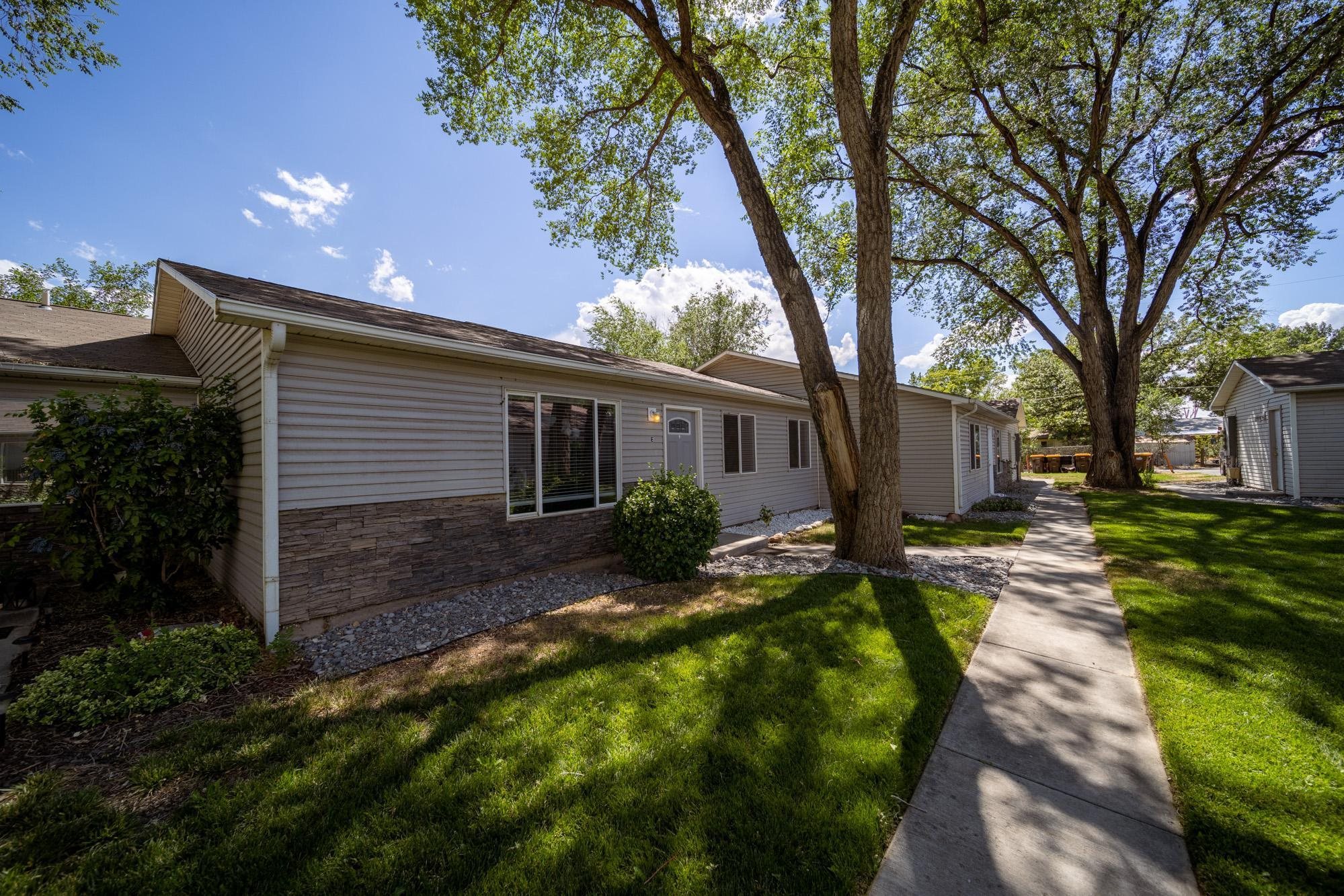 535 30 Road Property Photo 1
