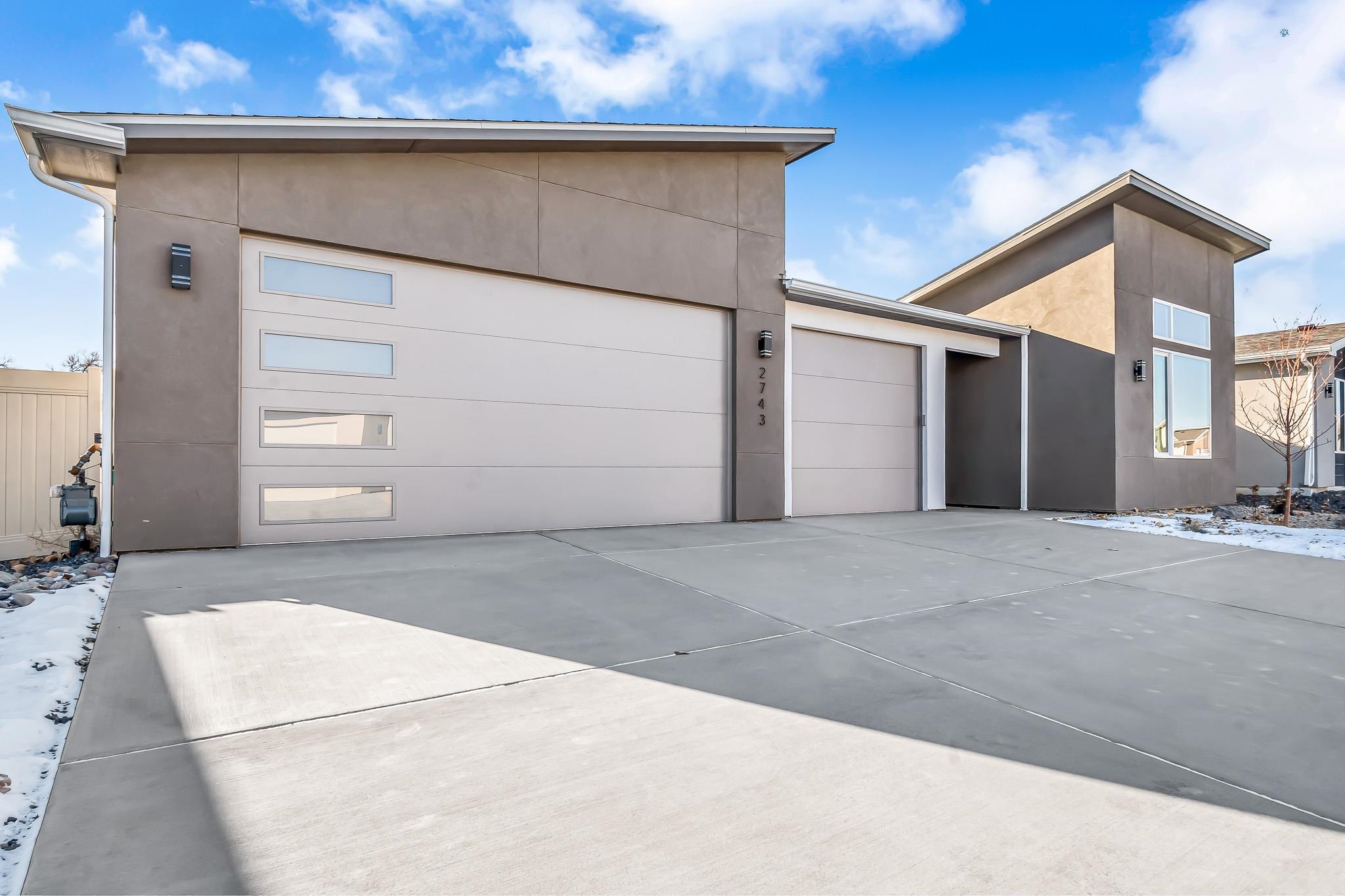 2743 Eclipse Avenue Property Photo 1