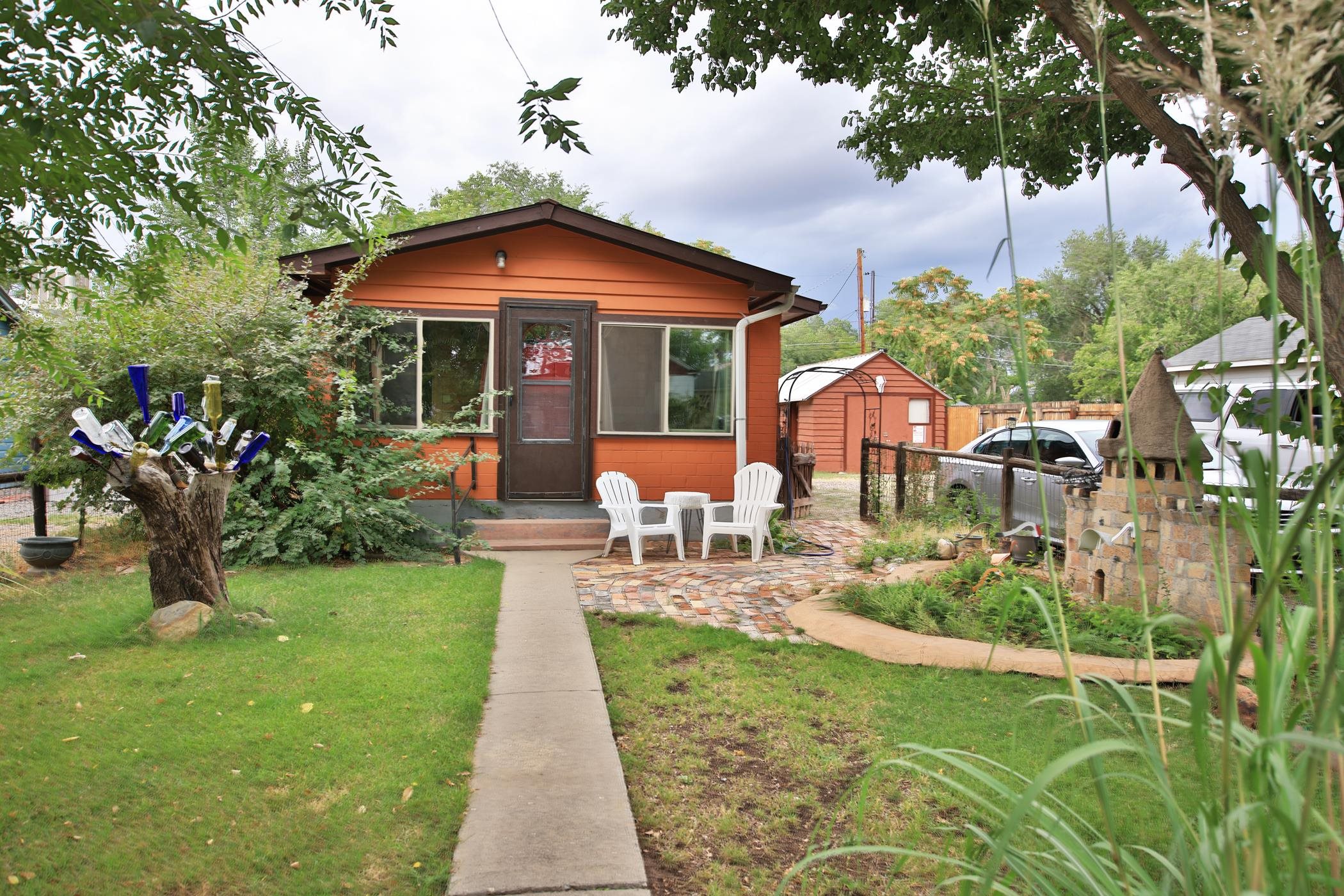 1641 Laveta Street Property Photo 1