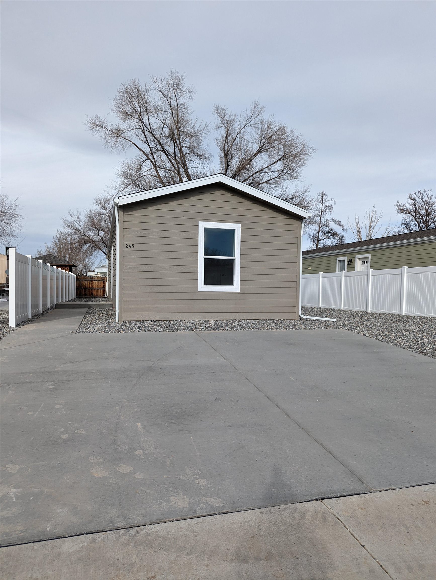 245 Clements Way Property Photo 1