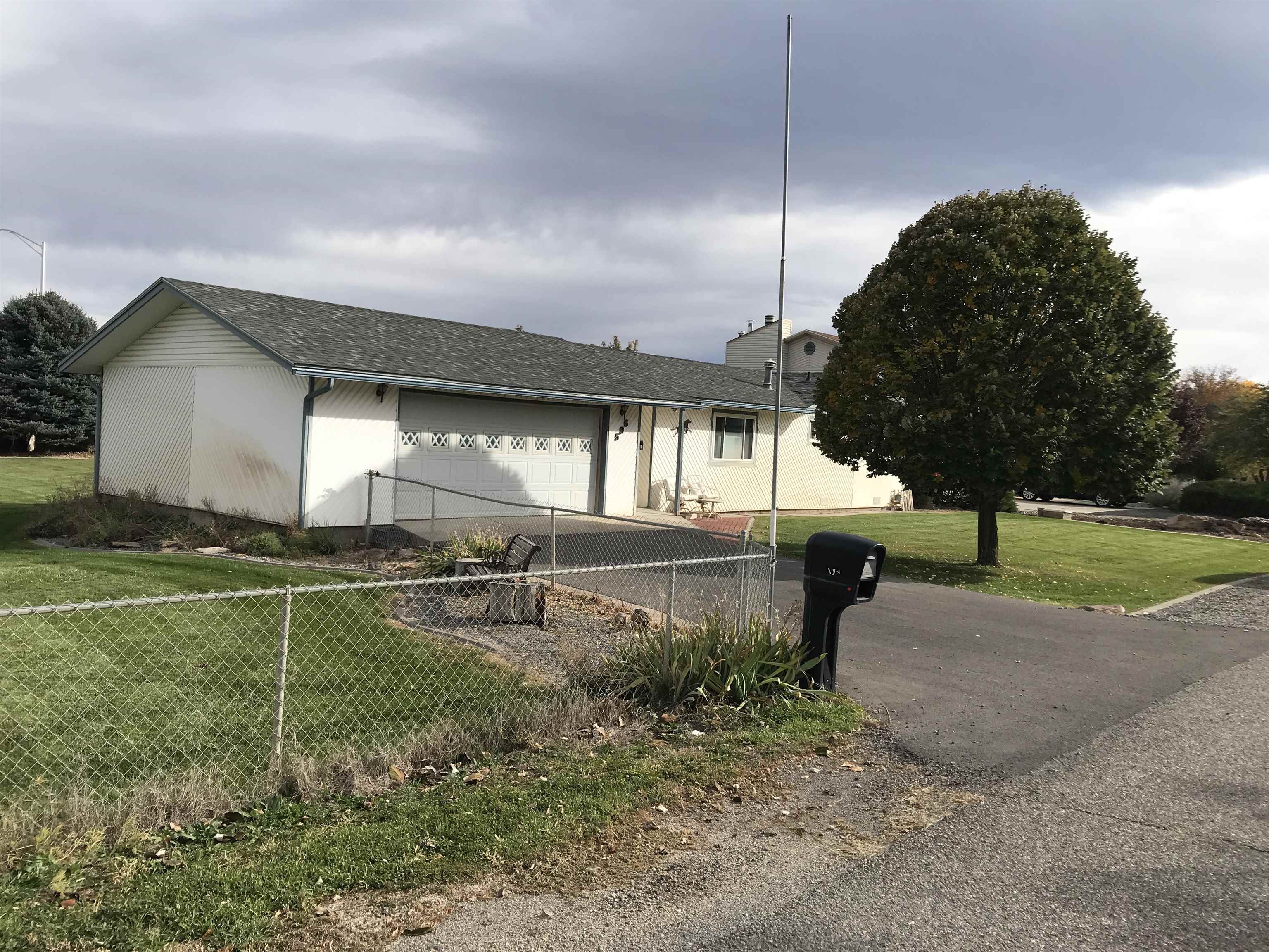 596 Blossom Court Property Photo 1