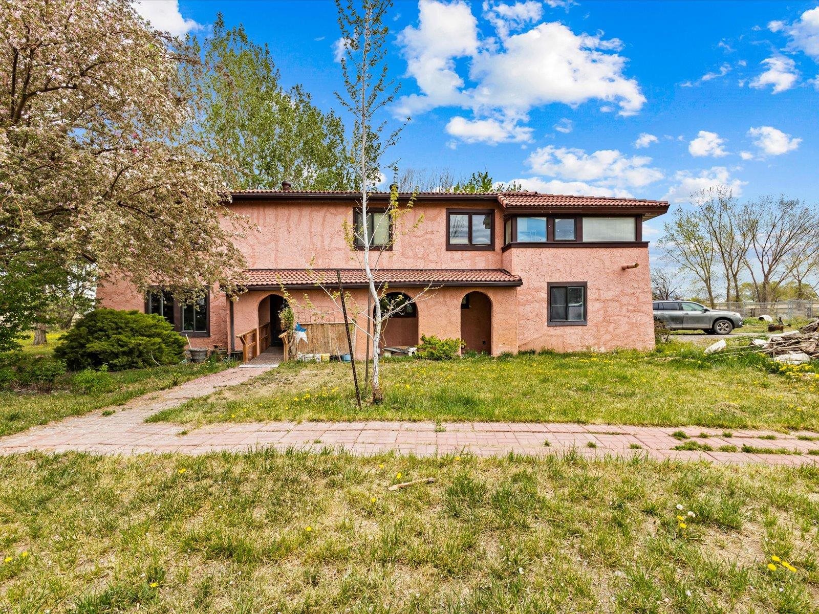 9546 60 3/4 Road Property Photo 1