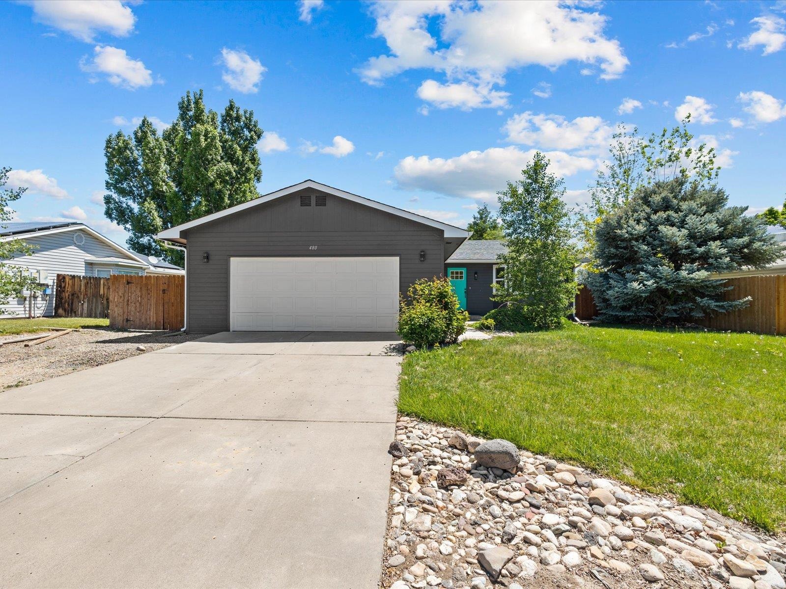 480 Sundown Drive Property Photo 1