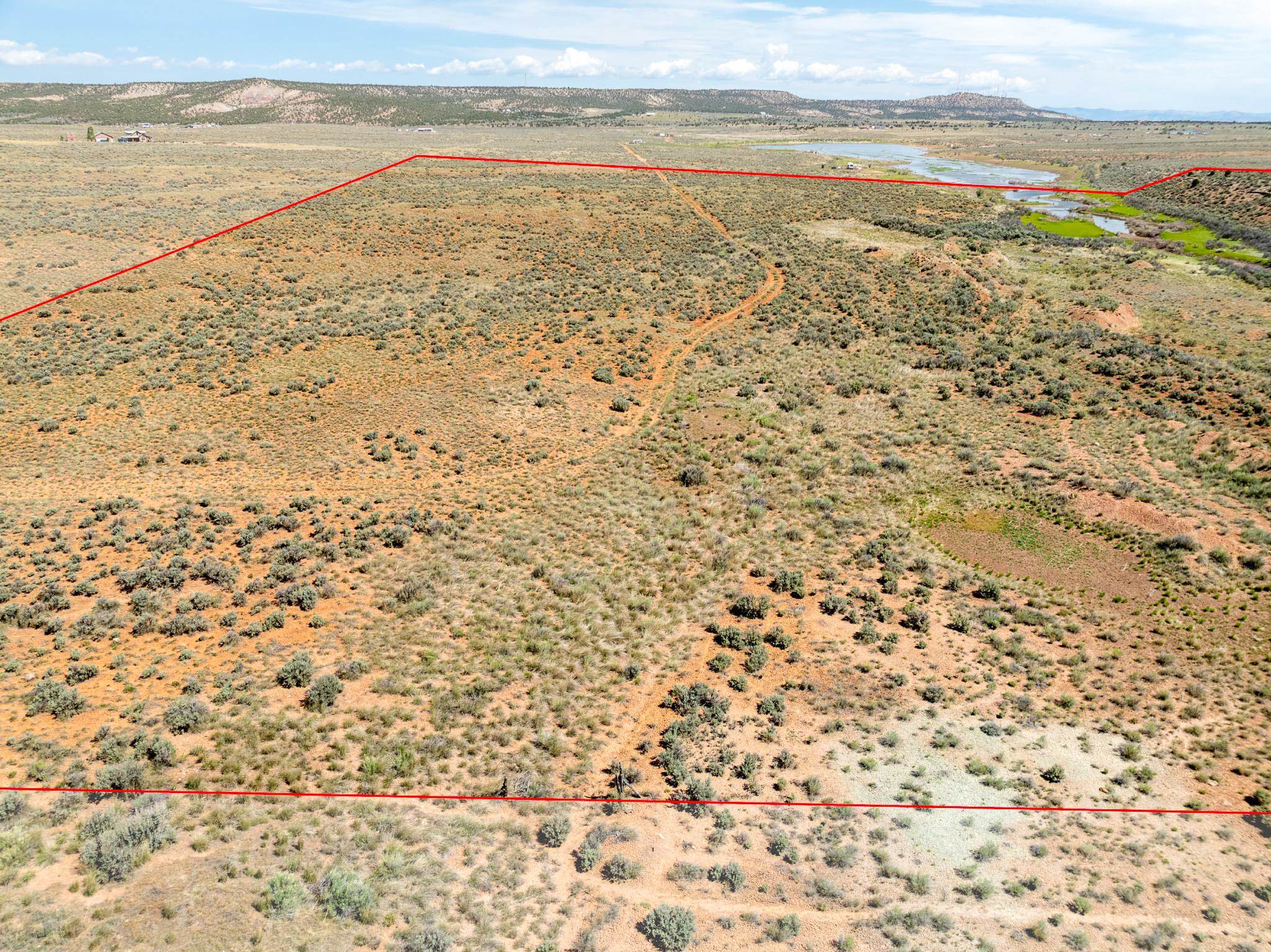 210 N Trail Canyon Drive Property Photo 5