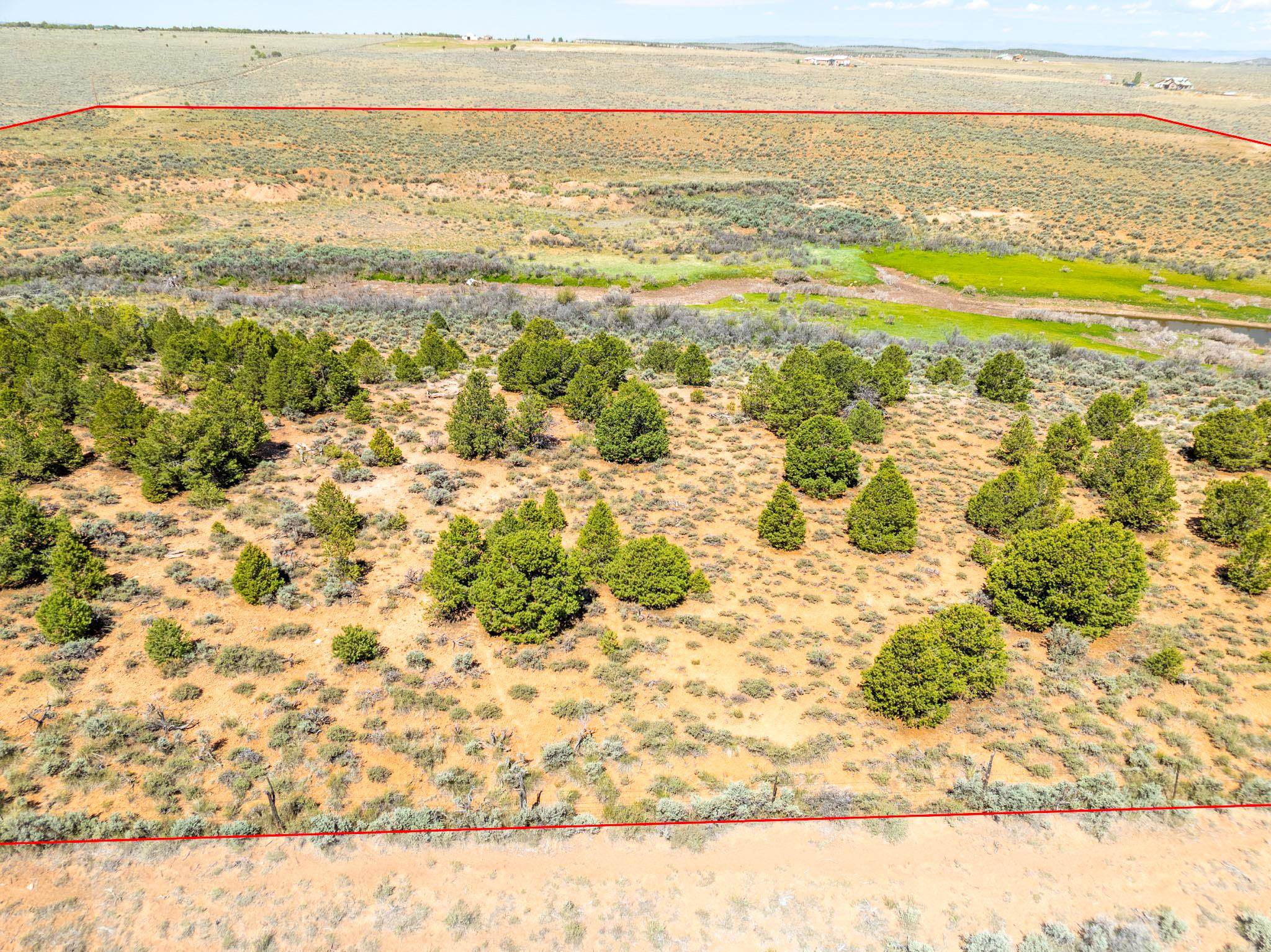 210 N Trail Canyon Drive Property Photo 10