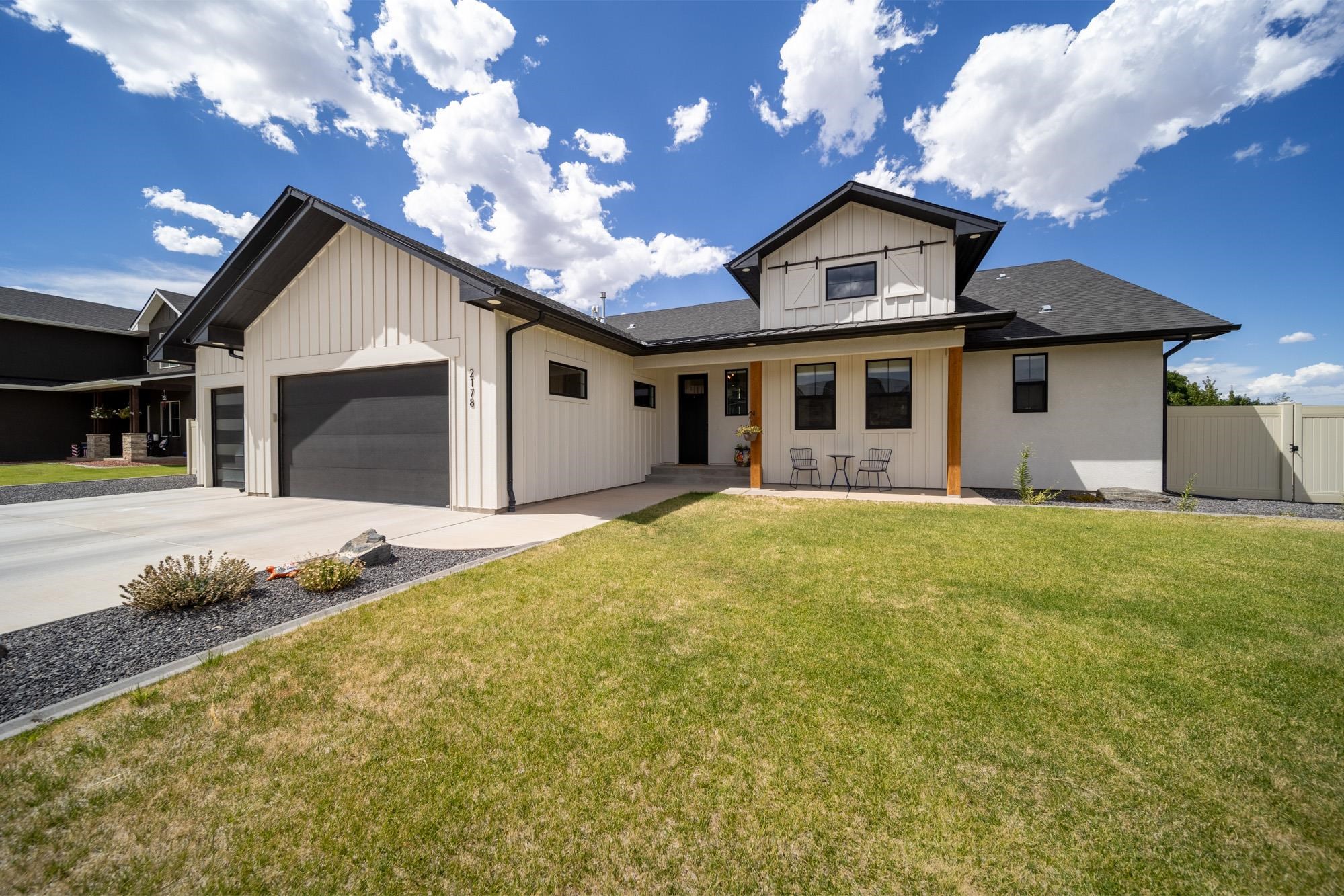 2178 Granite Falls Avenue Property Photo 1