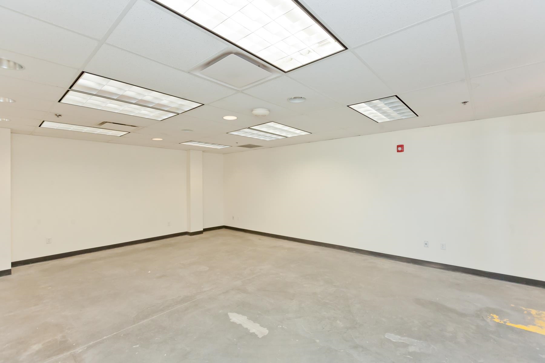 374 31 5/8 Road Property Photo 9