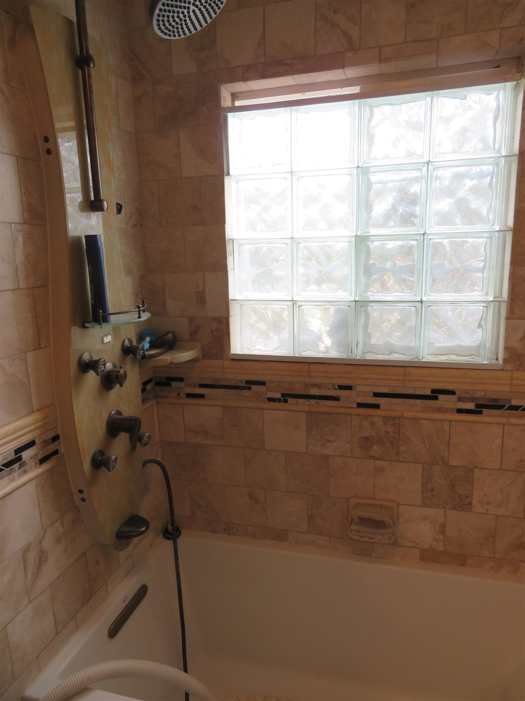 2125 Broadway Property Photo 13