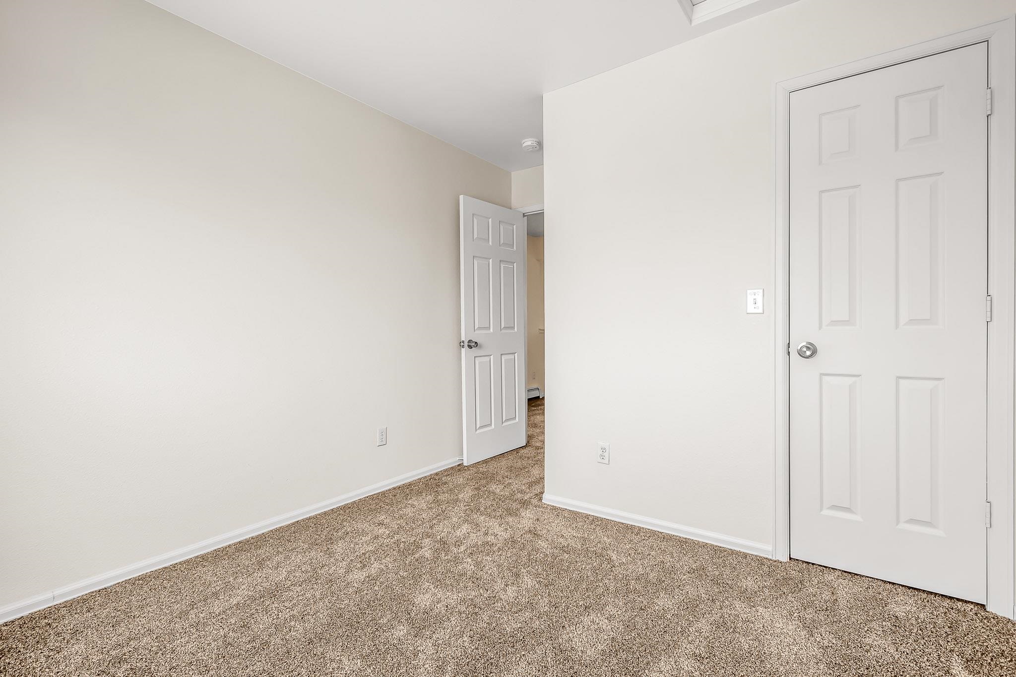 478 Cedar Glen Way Property Photo 10