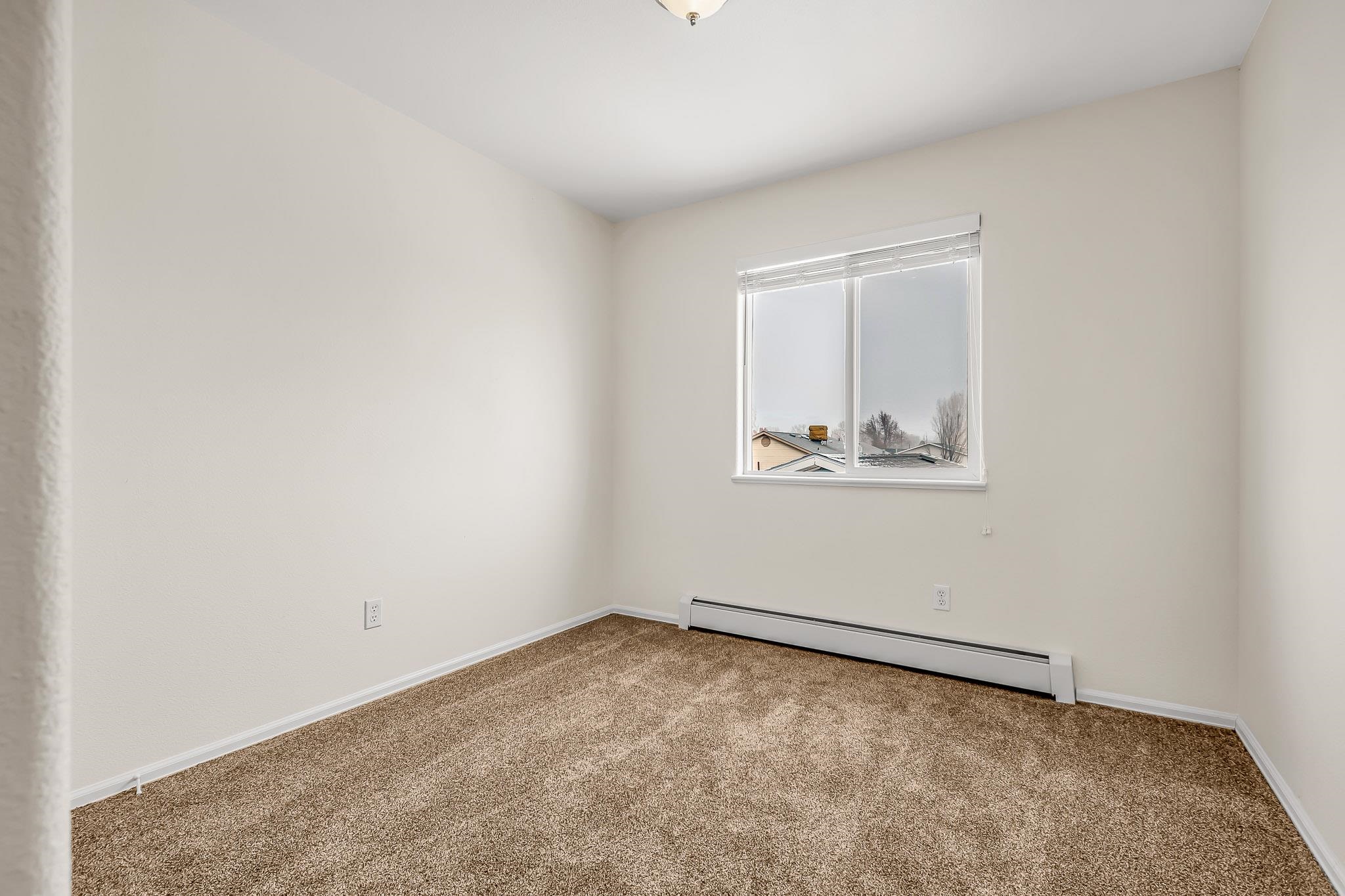 478 Cedar Glen Way Property Photo 16
