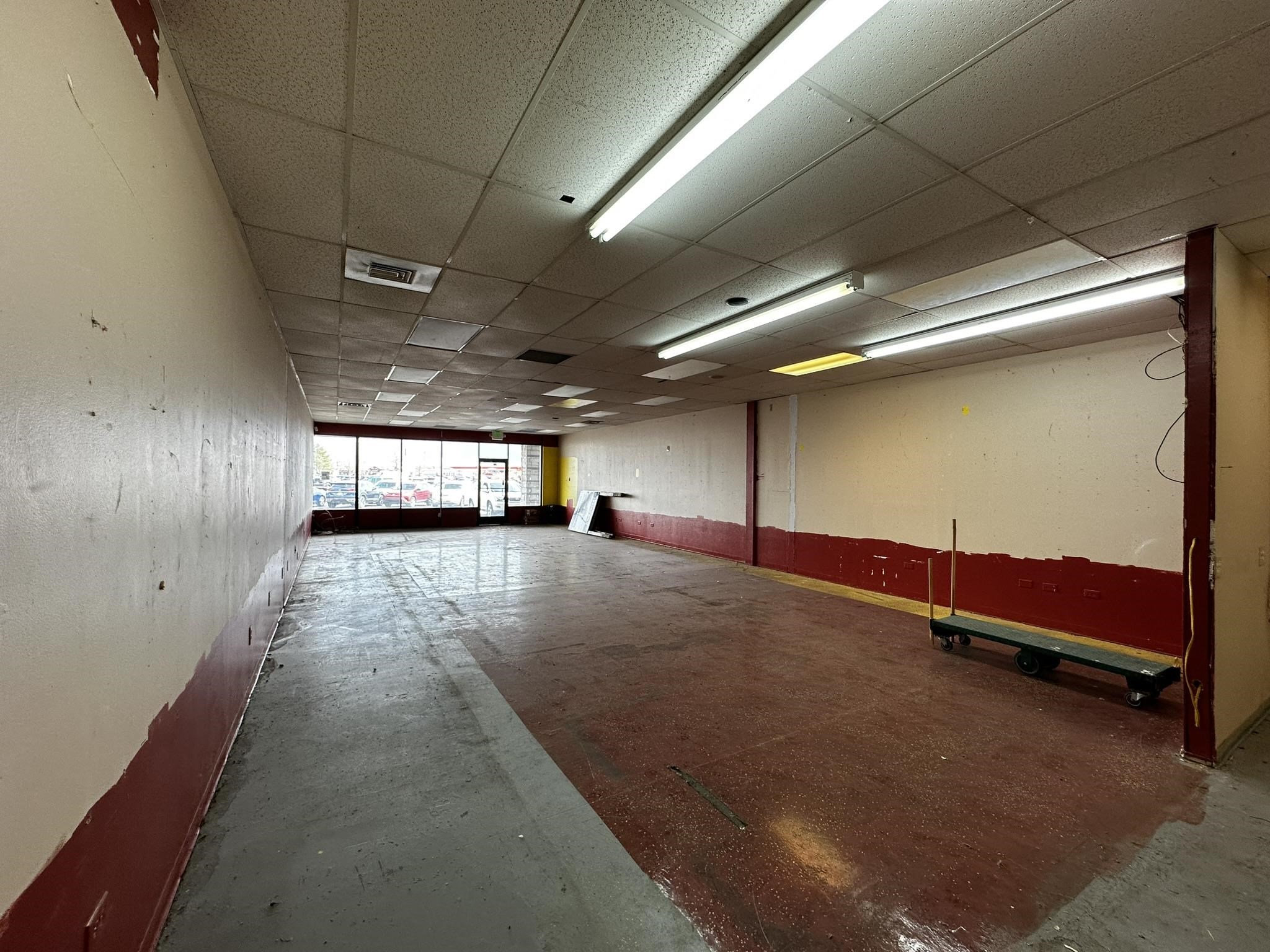 569 32 Road Property Photo 4