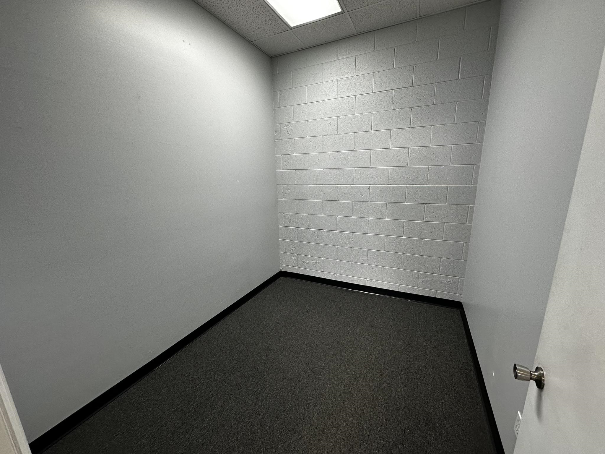 569 32 Road Property Photo 9