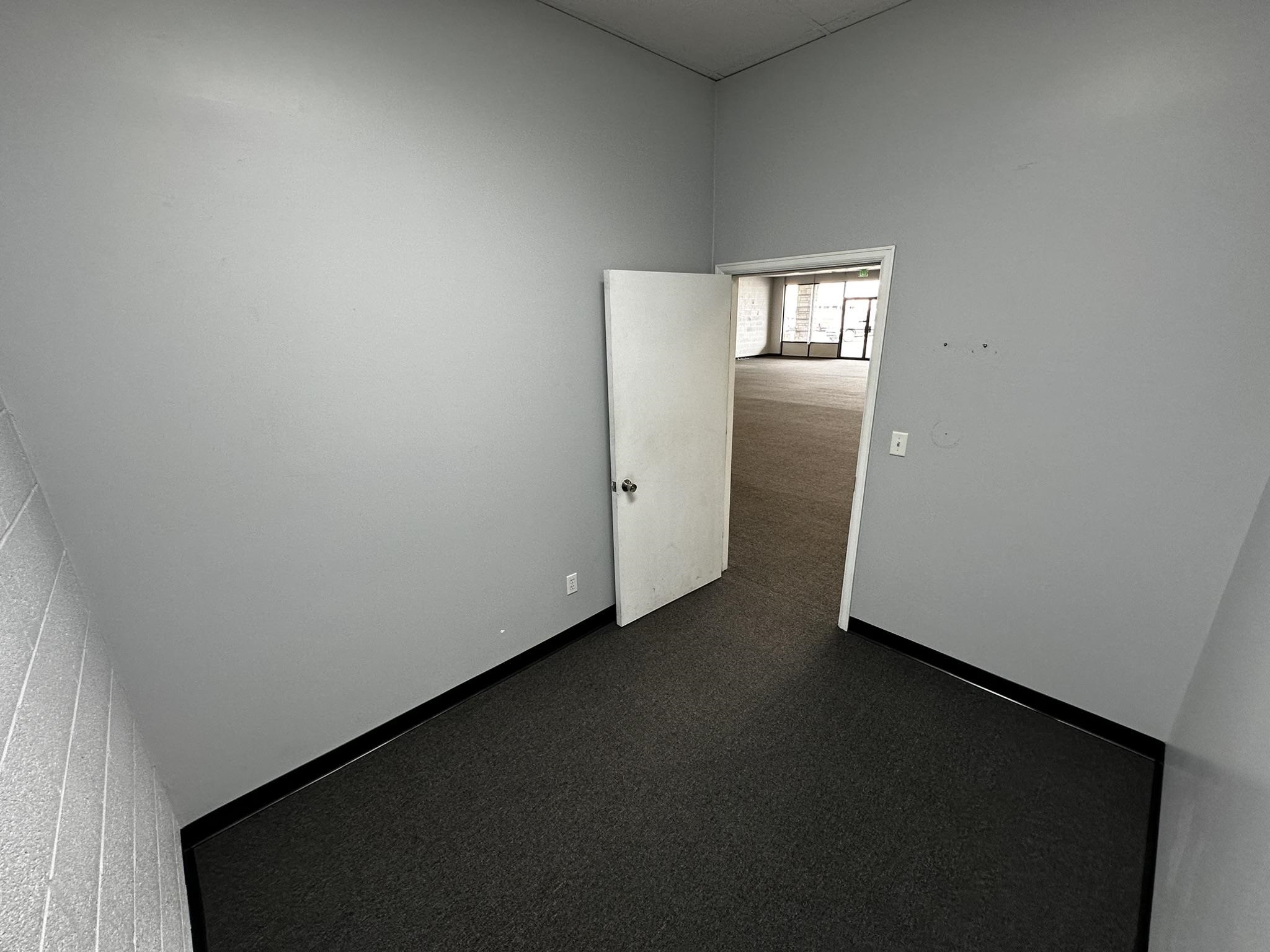 569 32 Road Property Photo 11