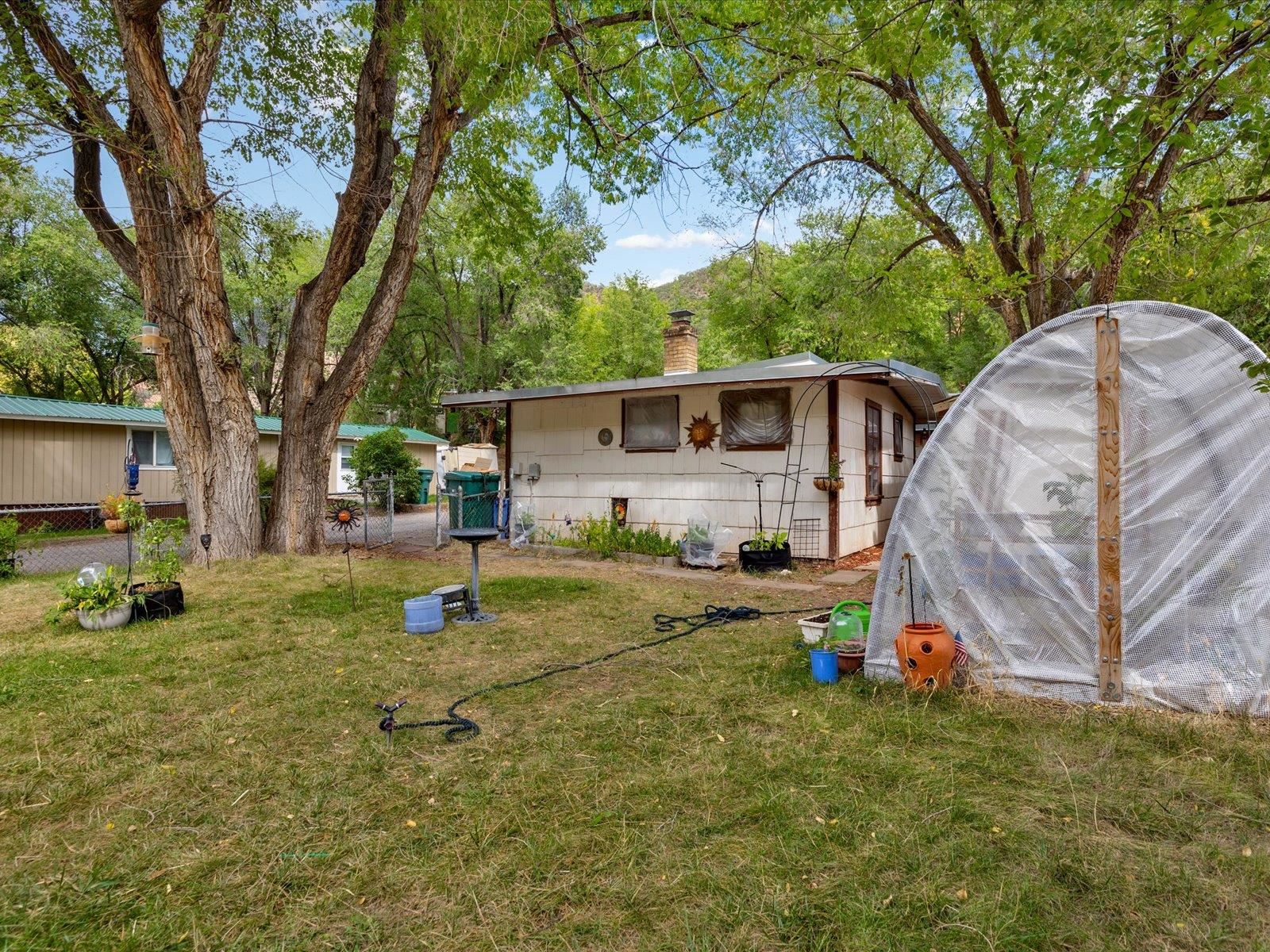 3110 S Grand Avenue Property Photo 13