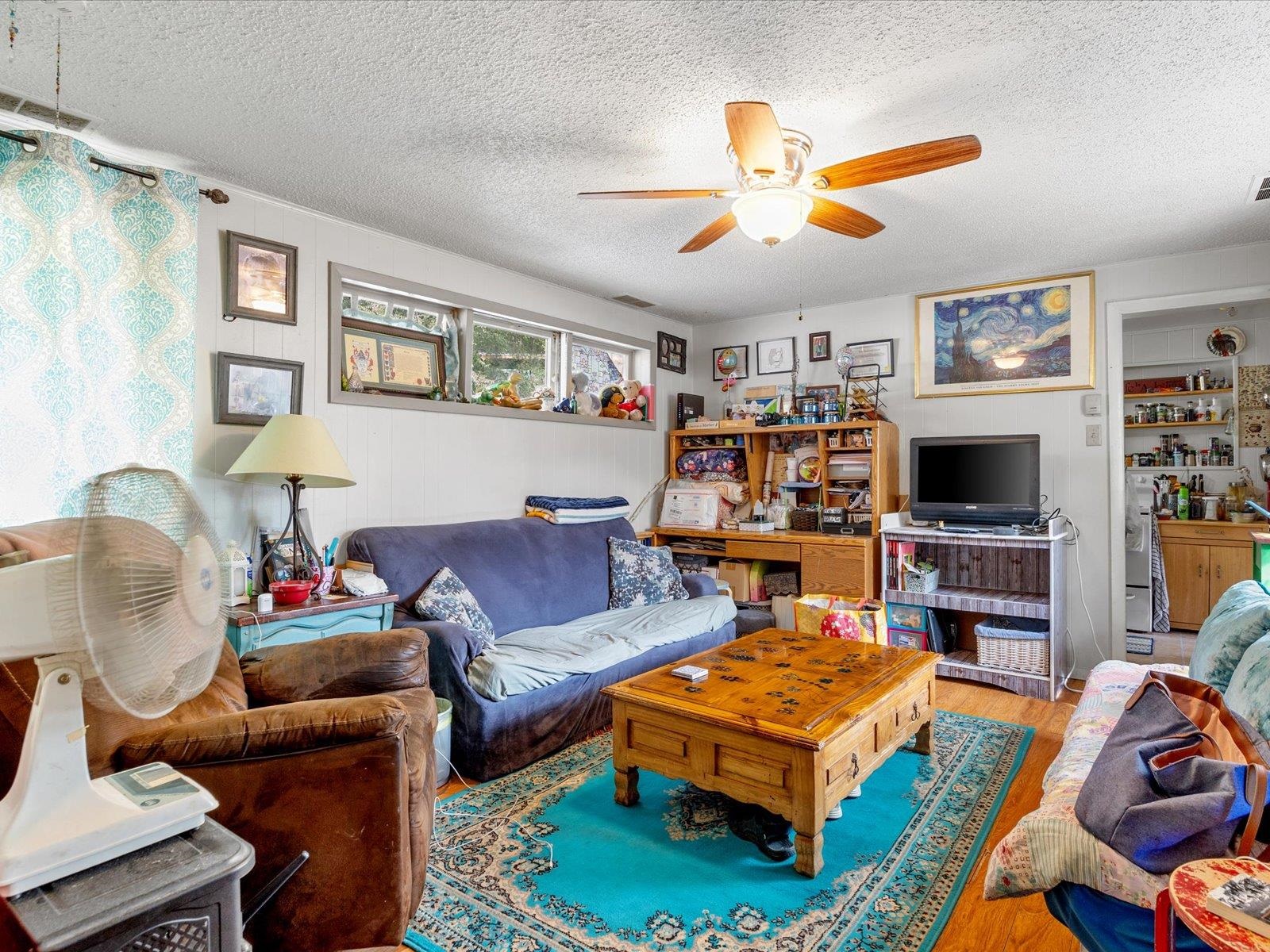 3110 S Grand Avenue Property Photo 15