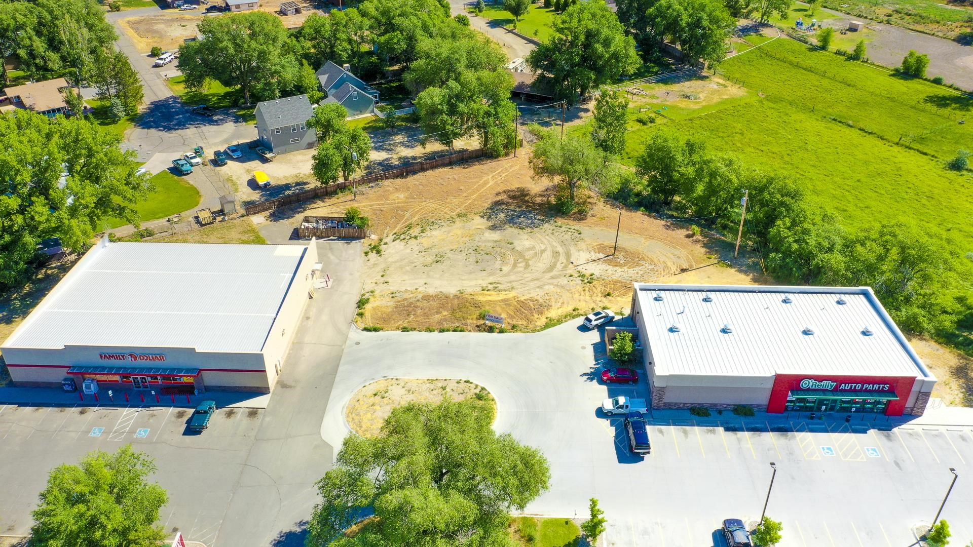 1670 W Highway 6&50 Property Photo 4