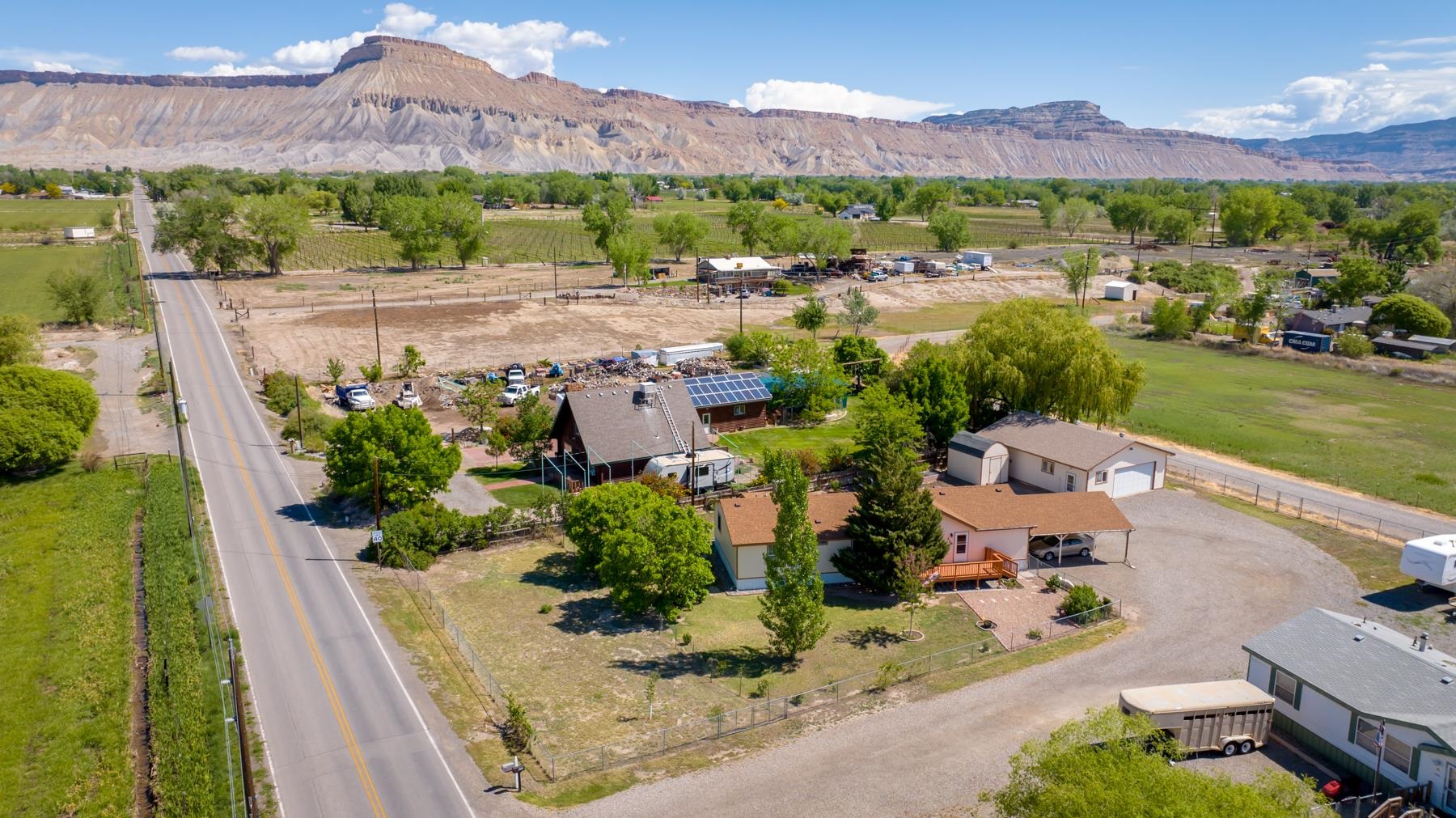 528 34 Road Property Photo 1