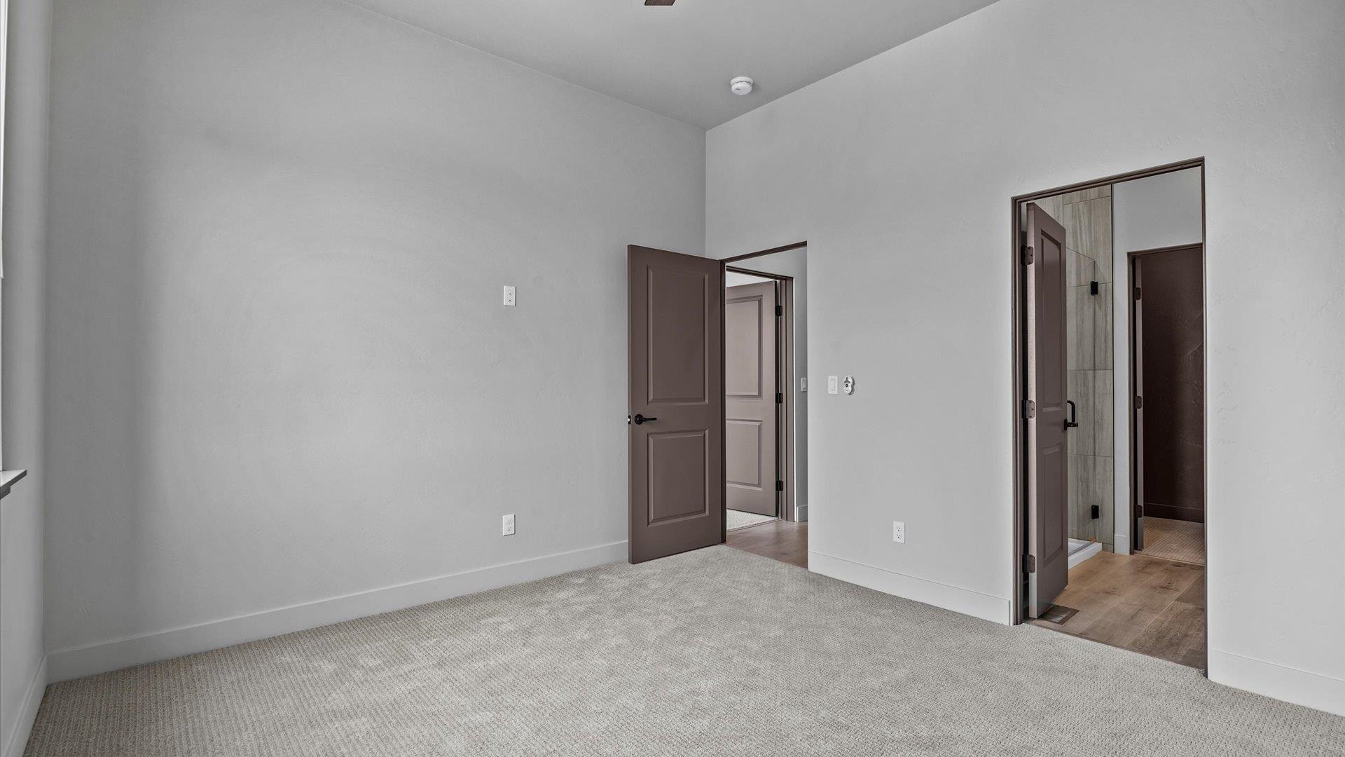 392 W Ridges Boulevard Property Photo 25