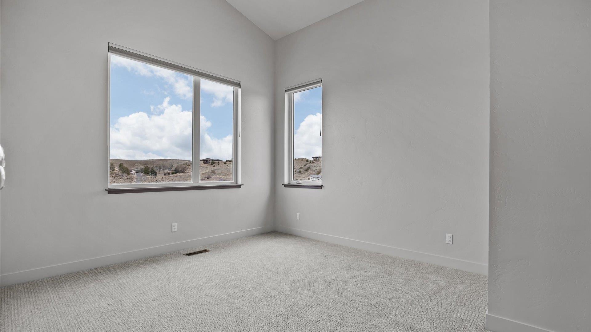 392 W Ridges Boulevard Property Photo 28
