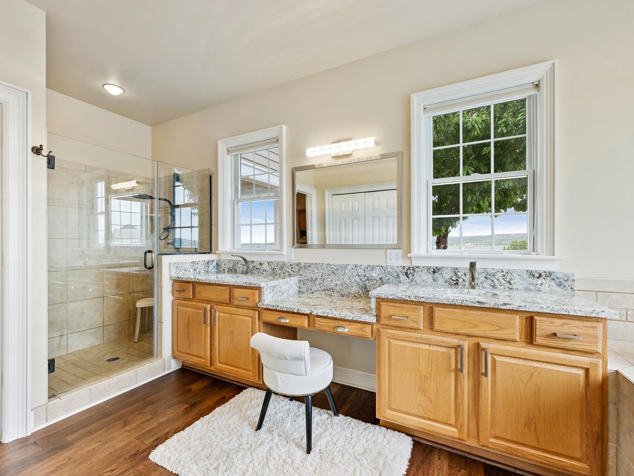 13098 A 3/4 Road Property Photo 17