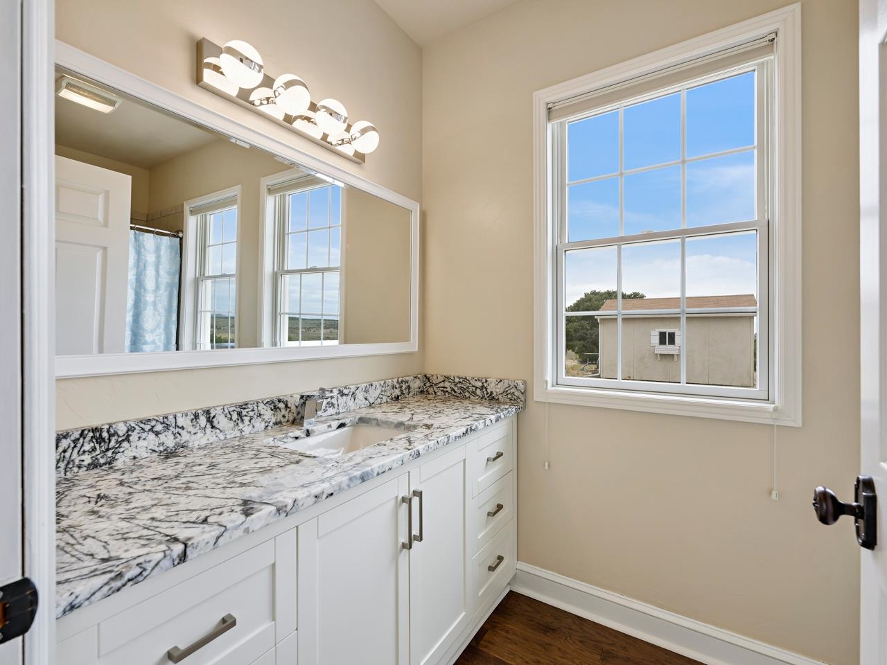 13098 A 3/4 Road Property Photo 20